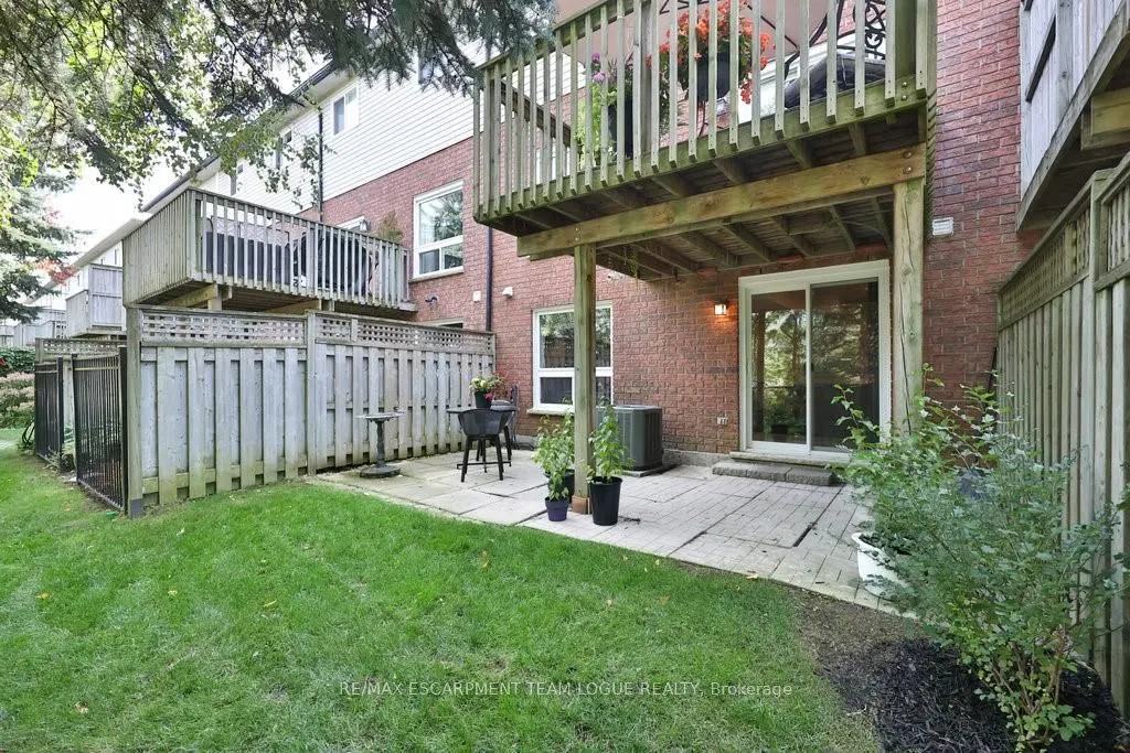 2229 Walkers Line, #16