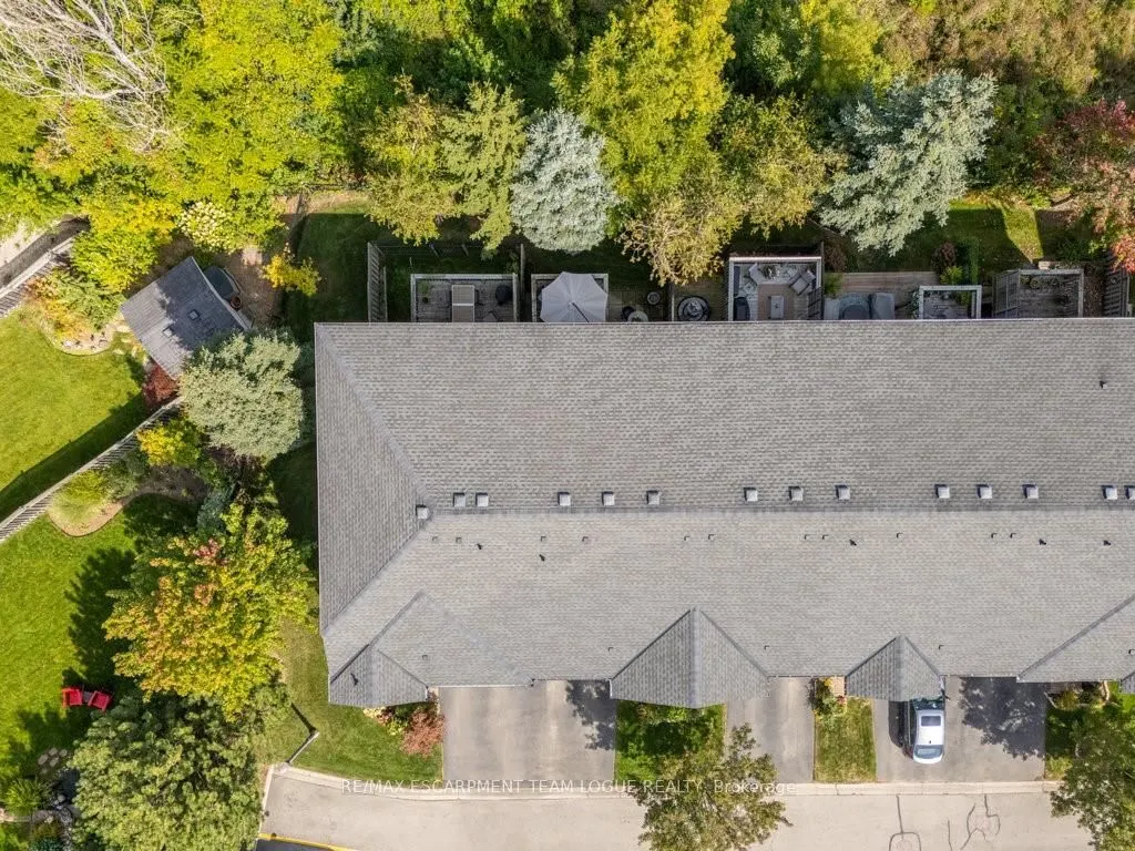 2229 Walkers Line, #16