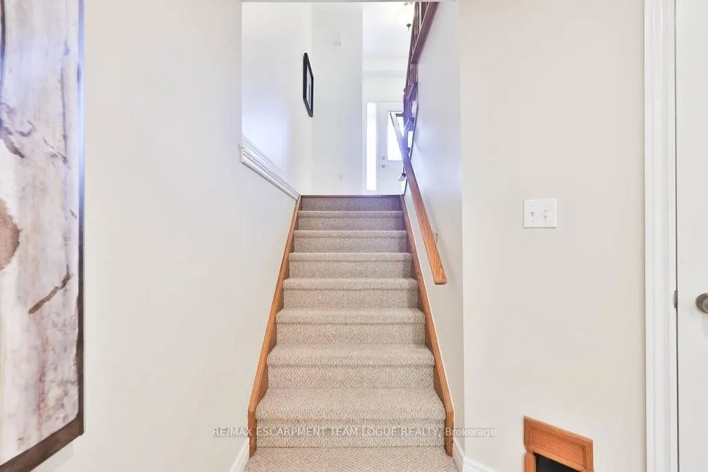 2229 Walkers Line, #16