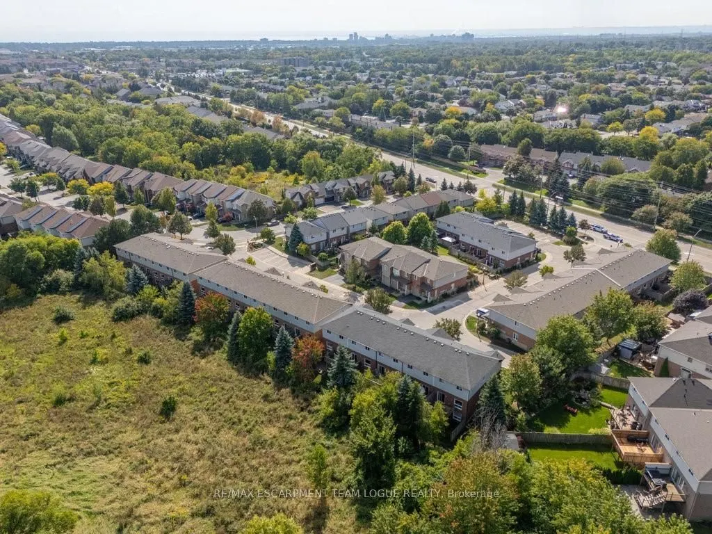 2229 Walkers Line, #16