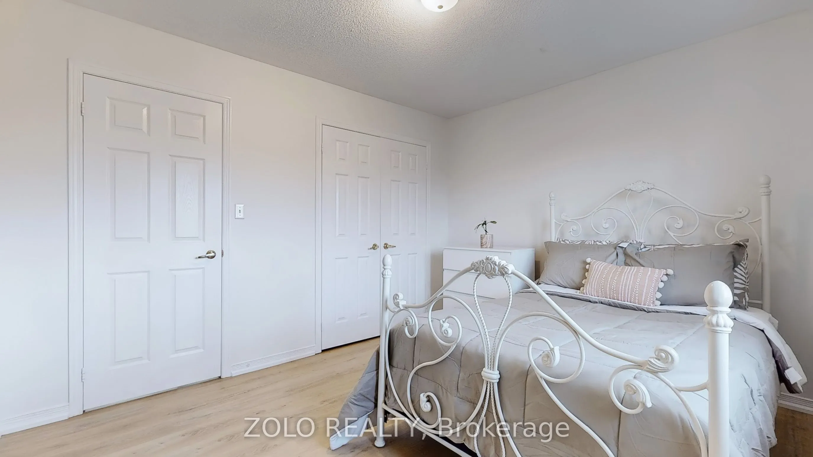 21 River Heights Drive