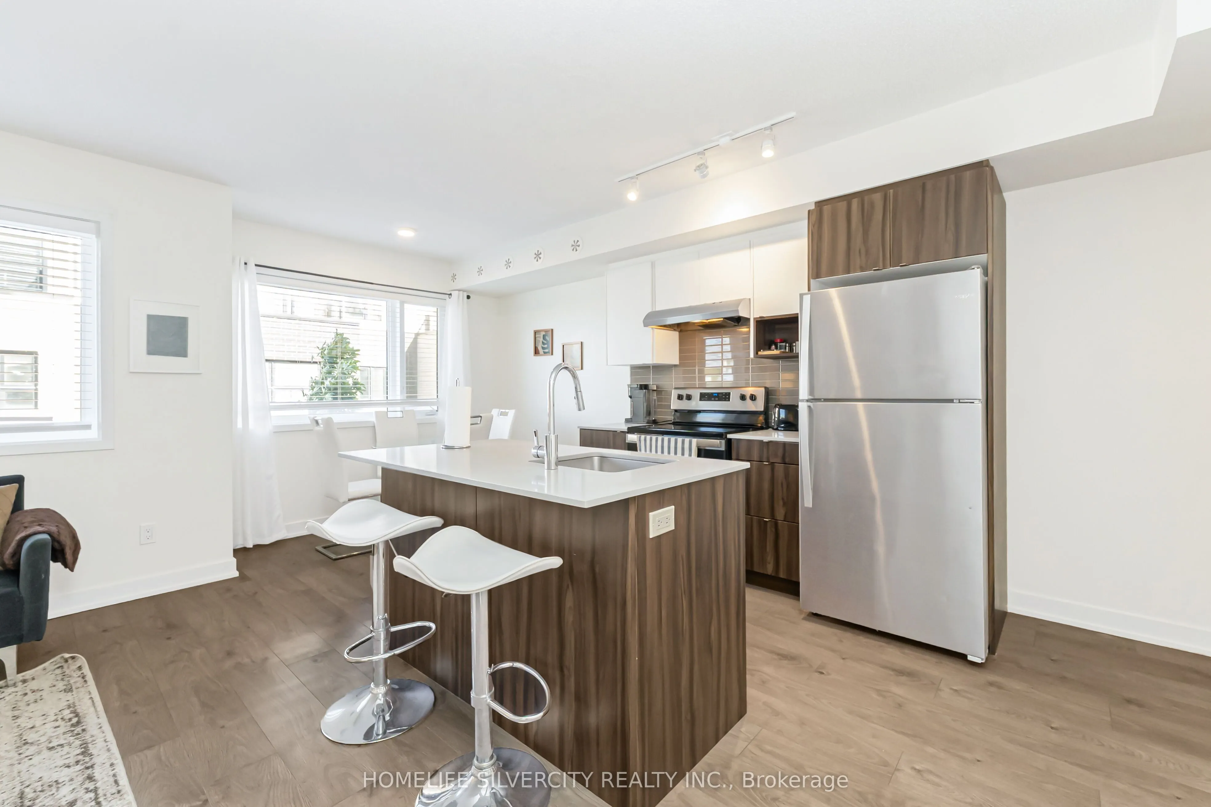 1127 Cooke Boulevard, #508