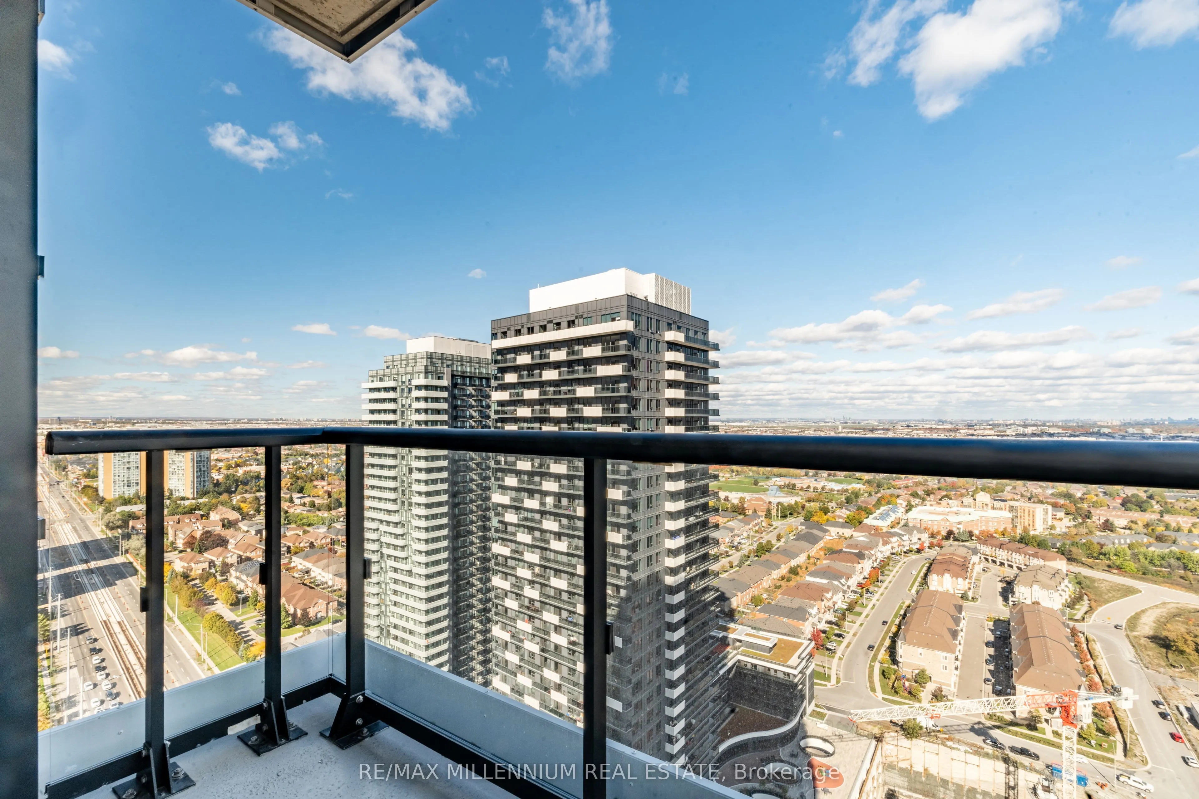 15 Watergarden Drive, #2810