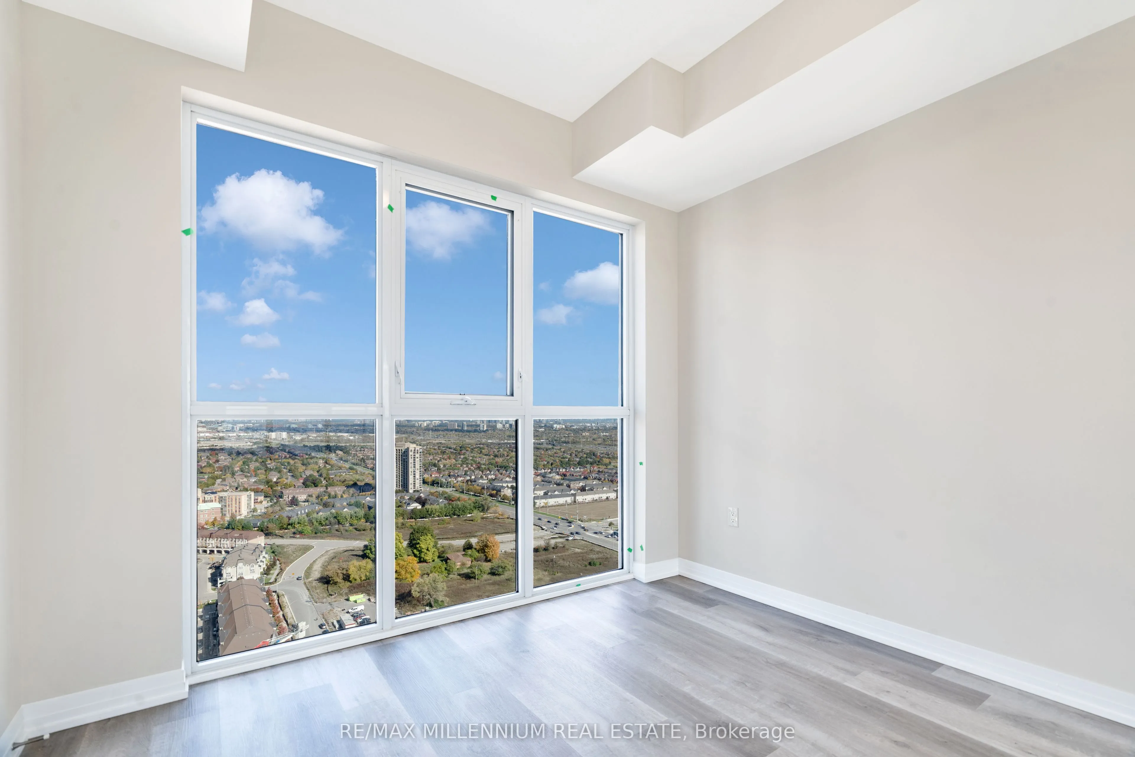 15 Watergarden Drive, #2810