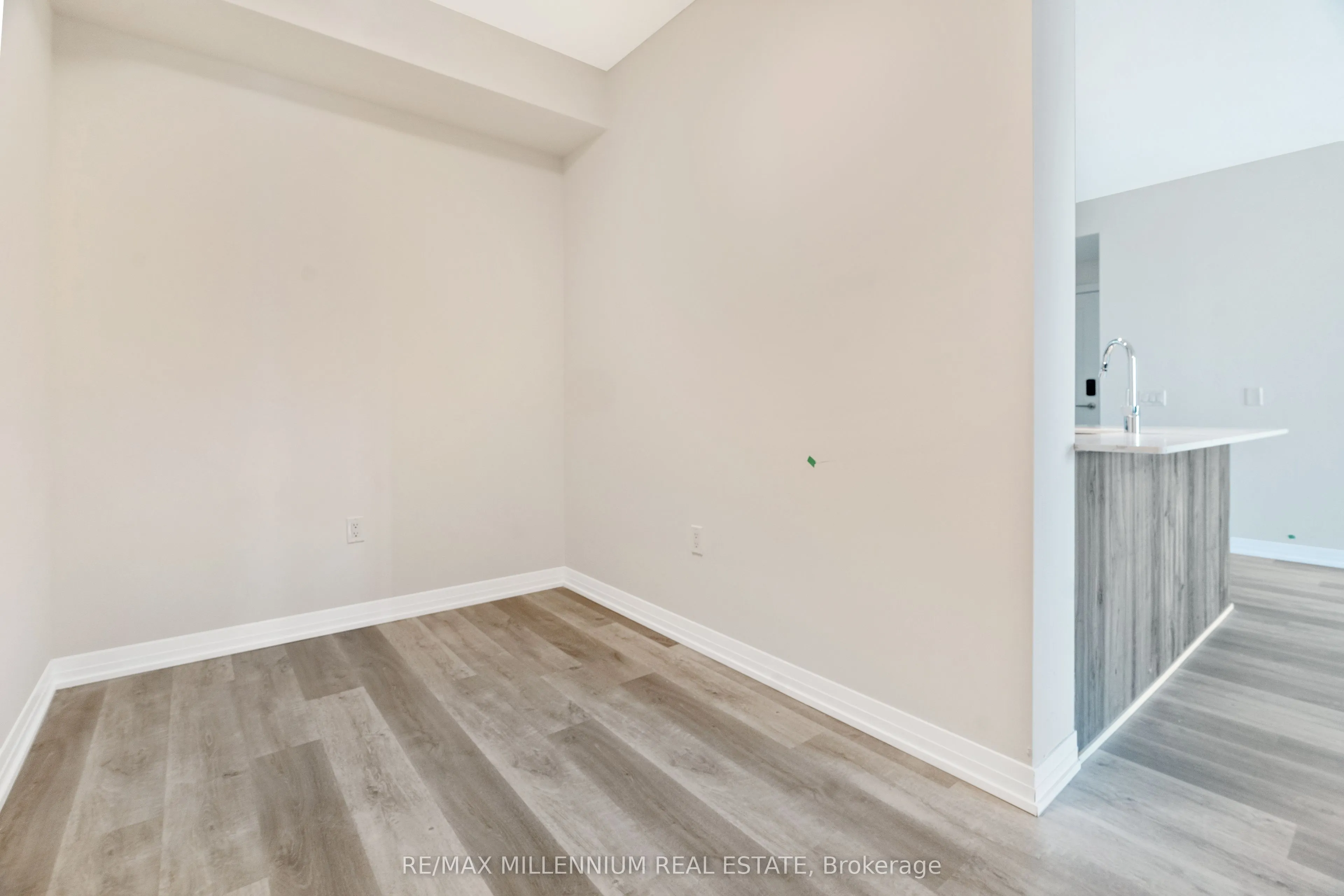 15 Watergarden Drive, #2810