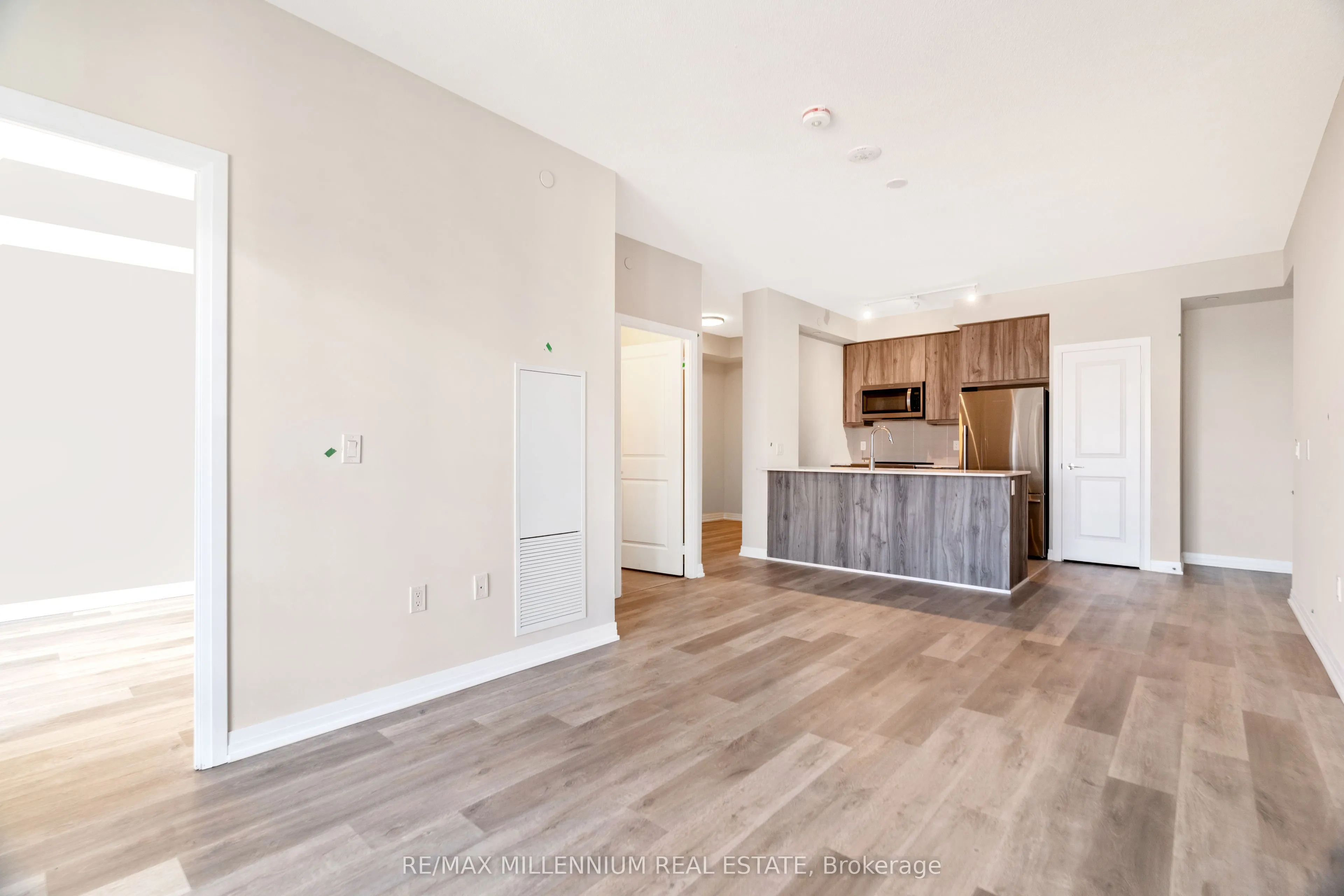 15 Watergarden Drive, #2810