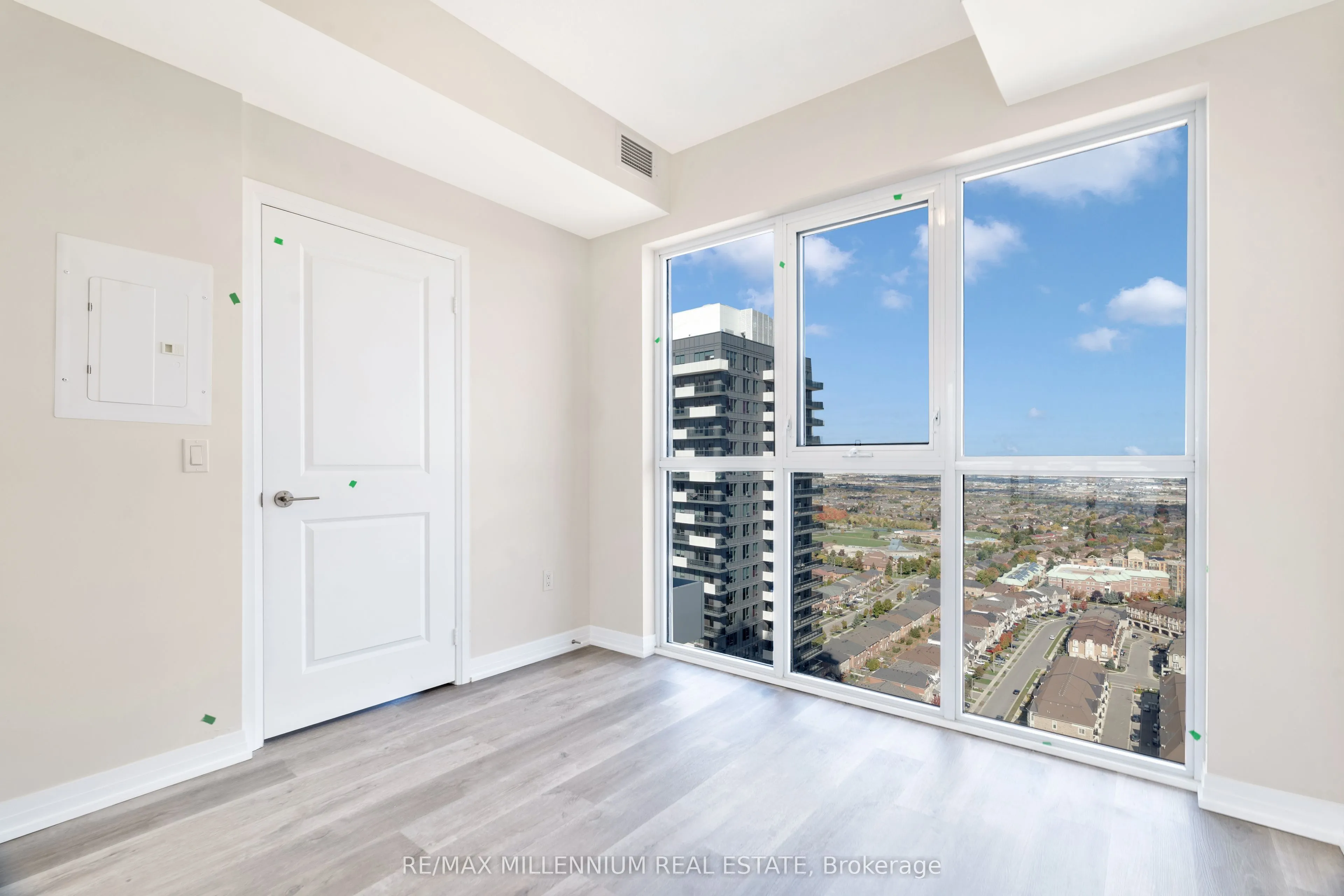 15 Watergarden Drive, #2810