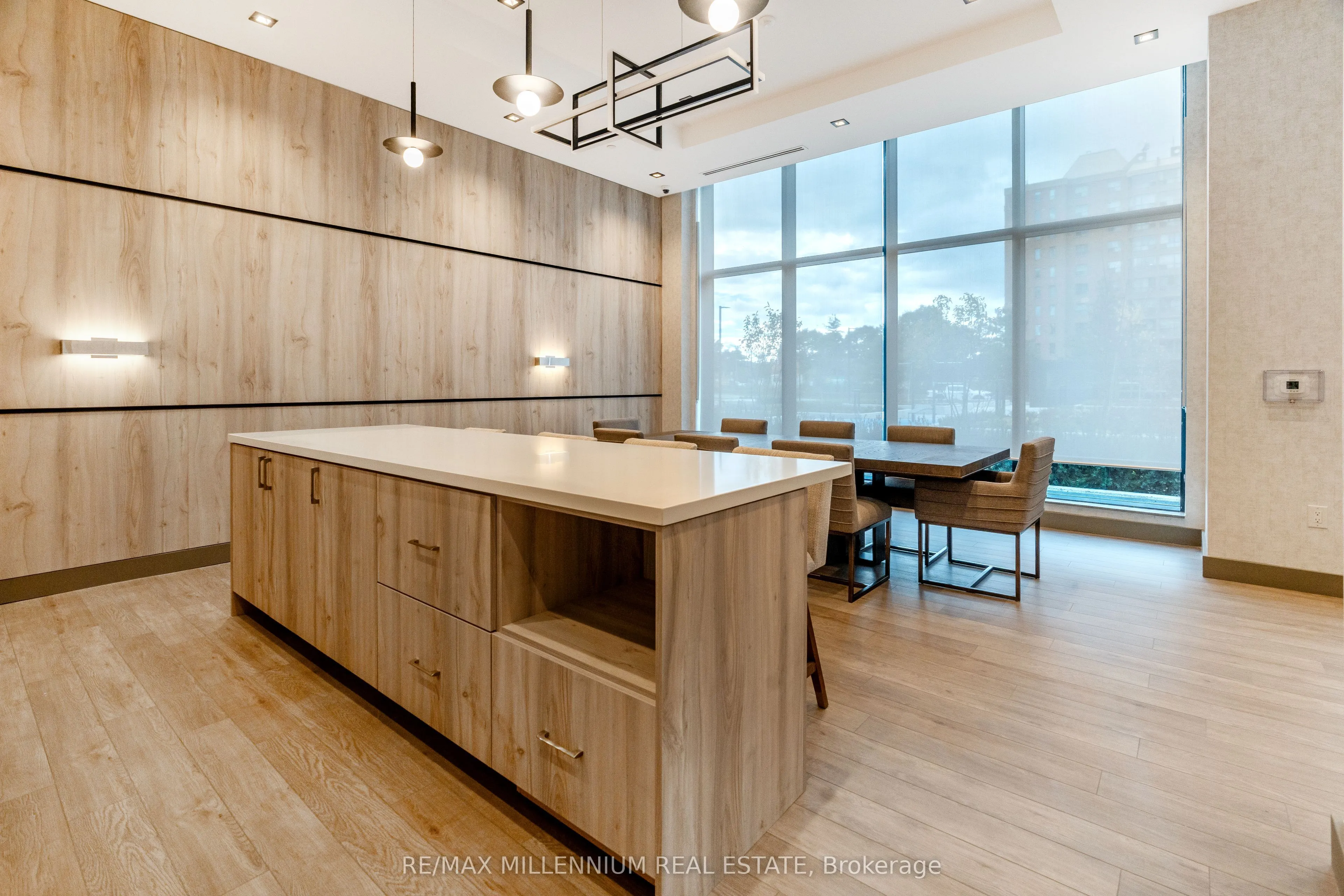 15 Watergarden Drive, #2810