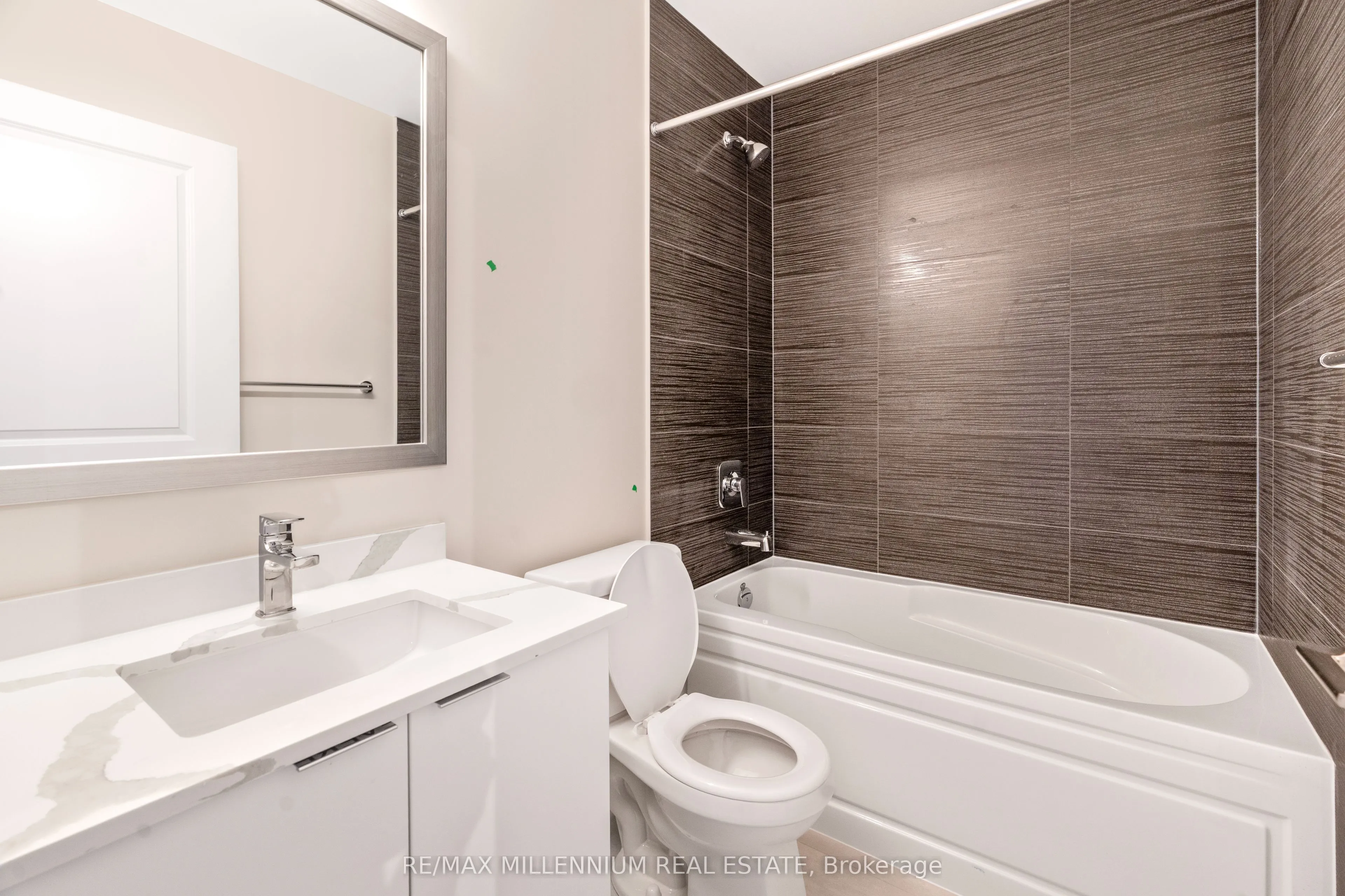 15 Watergarden Drive, #2810