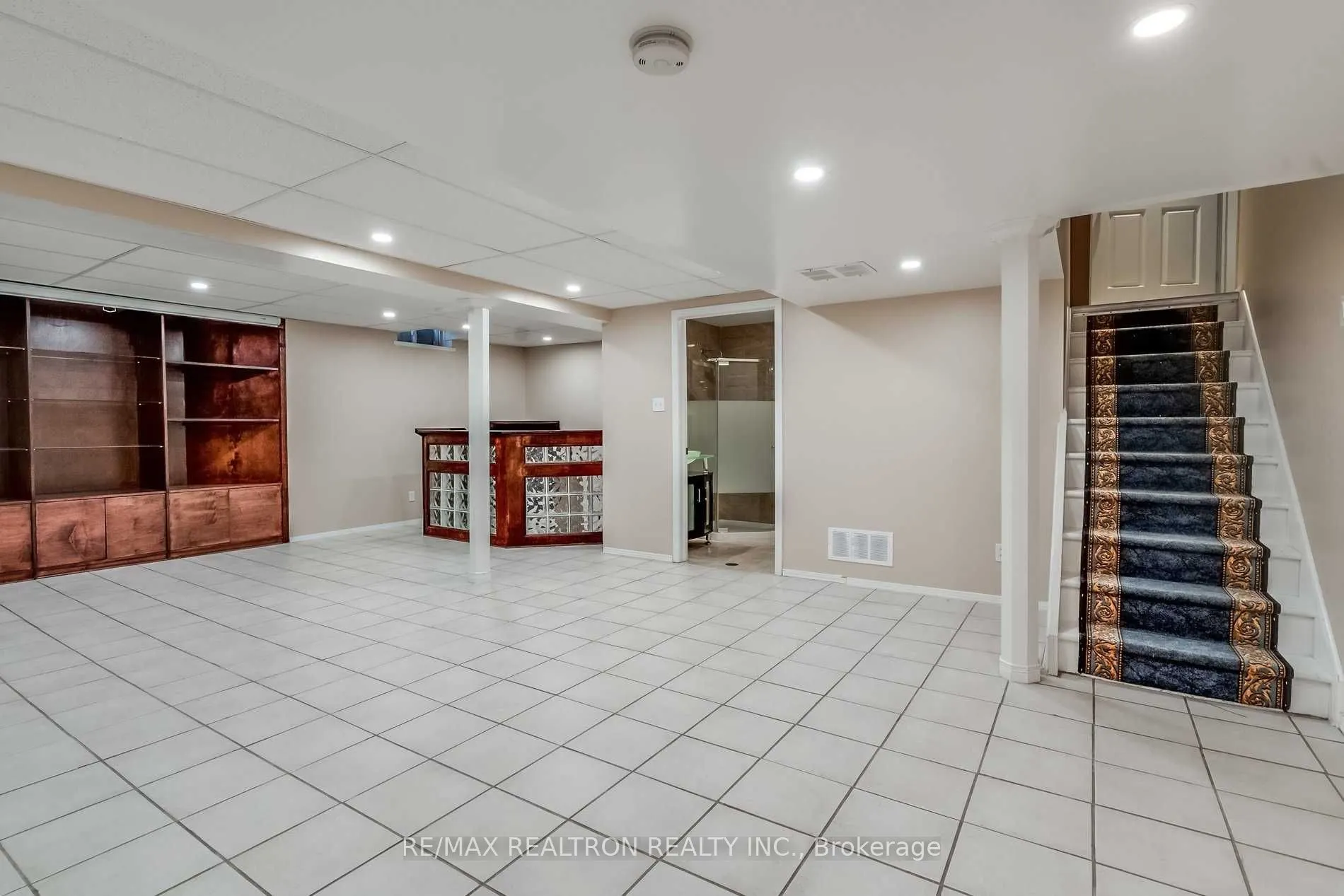 2151 Glenhampton Road