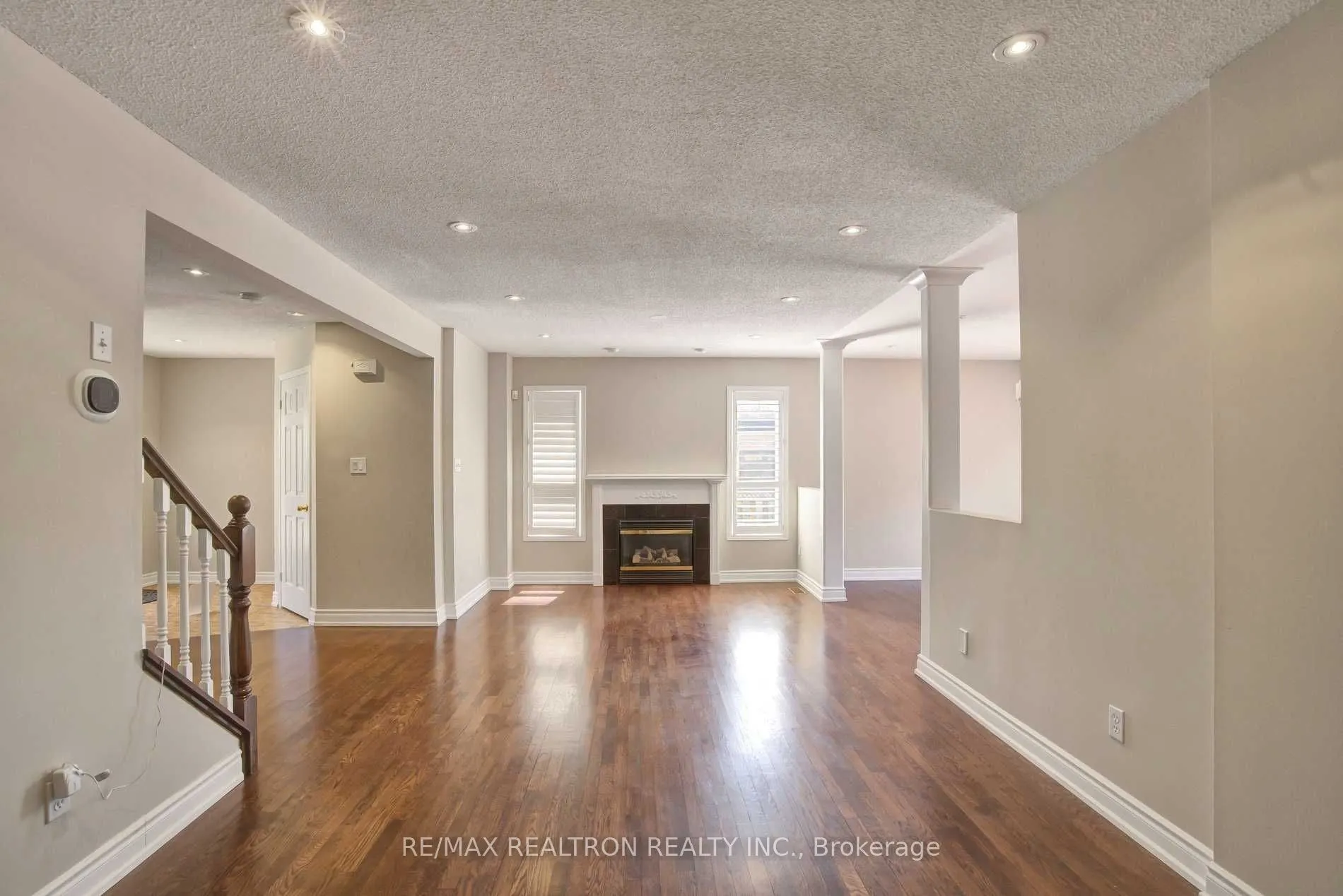 2151 Glenhampton Road