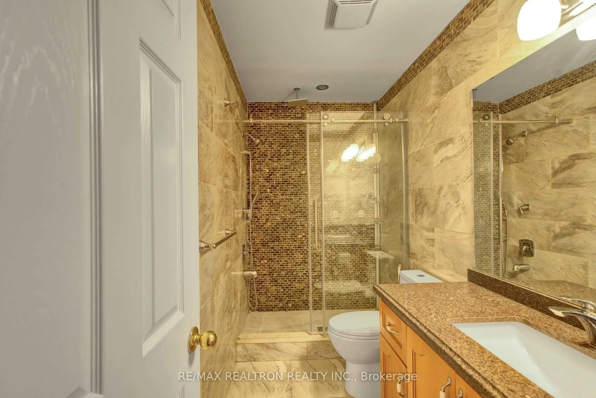 2151 Glenhampton Road