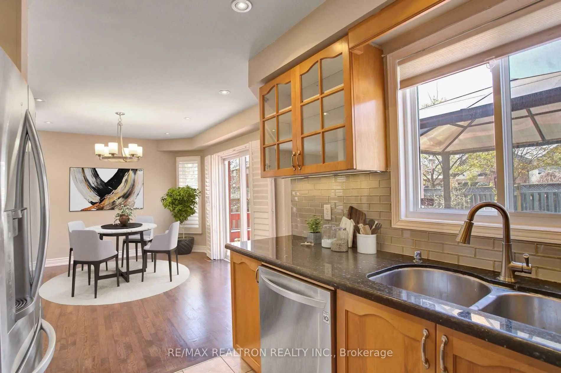 2151 Glenhampton Road