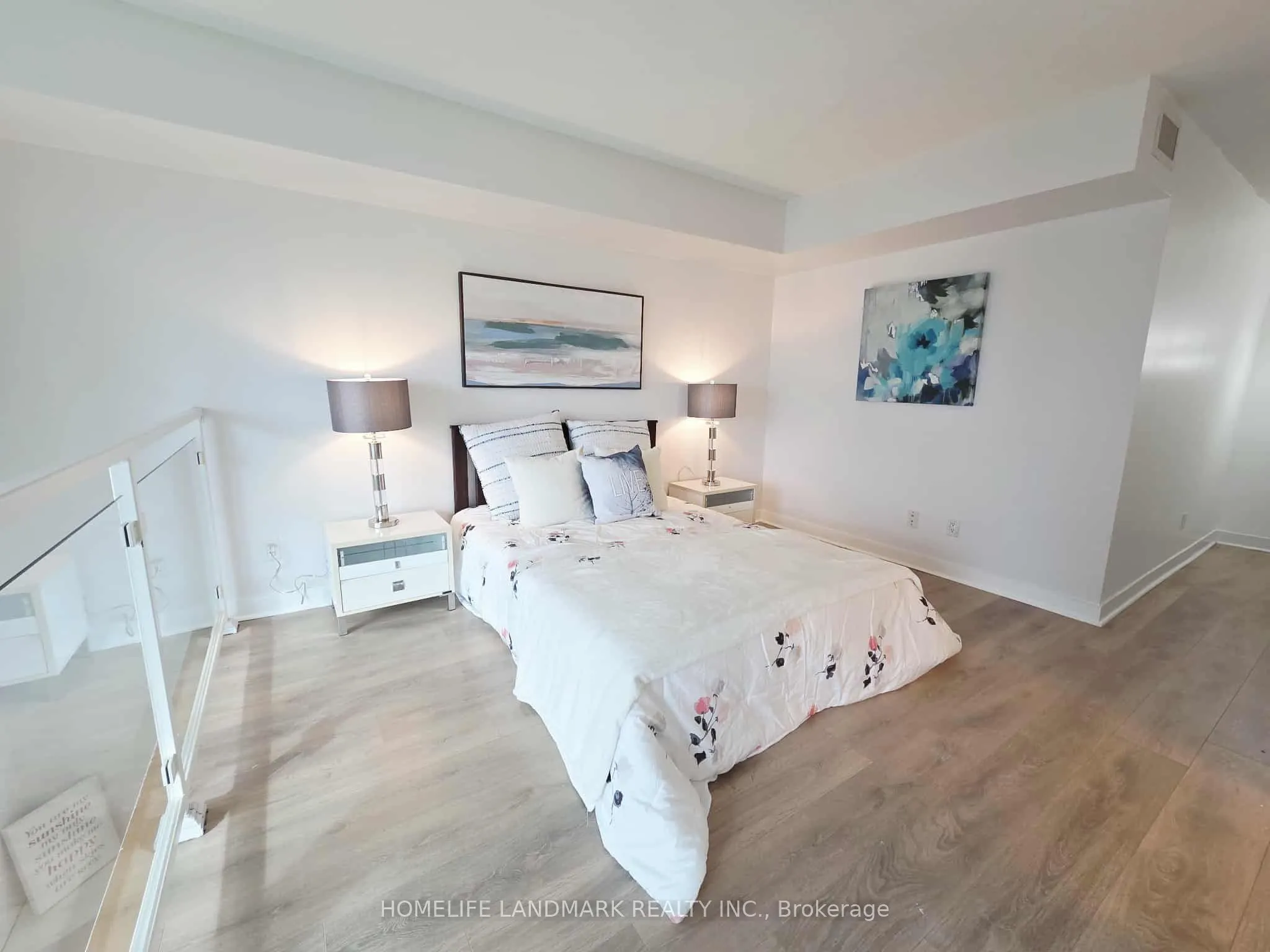 155 Legion Road N, #1706