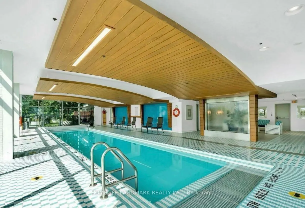 155 Legion Road N, #1706