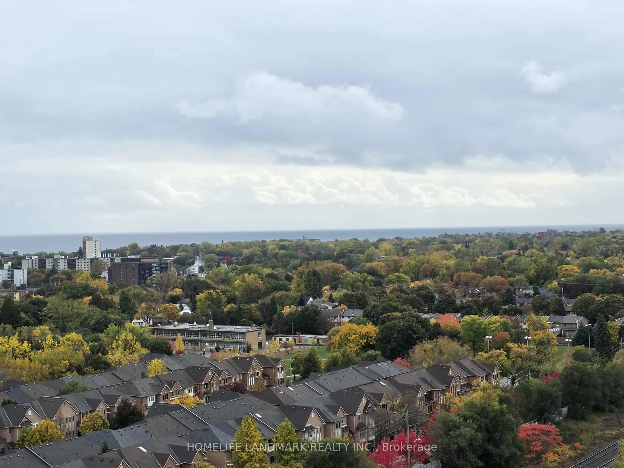 155 Legion Road N, #1706