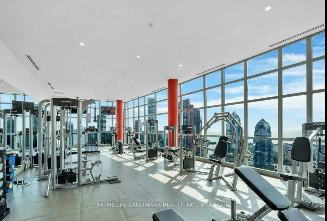 155 Legion Road N, #1706