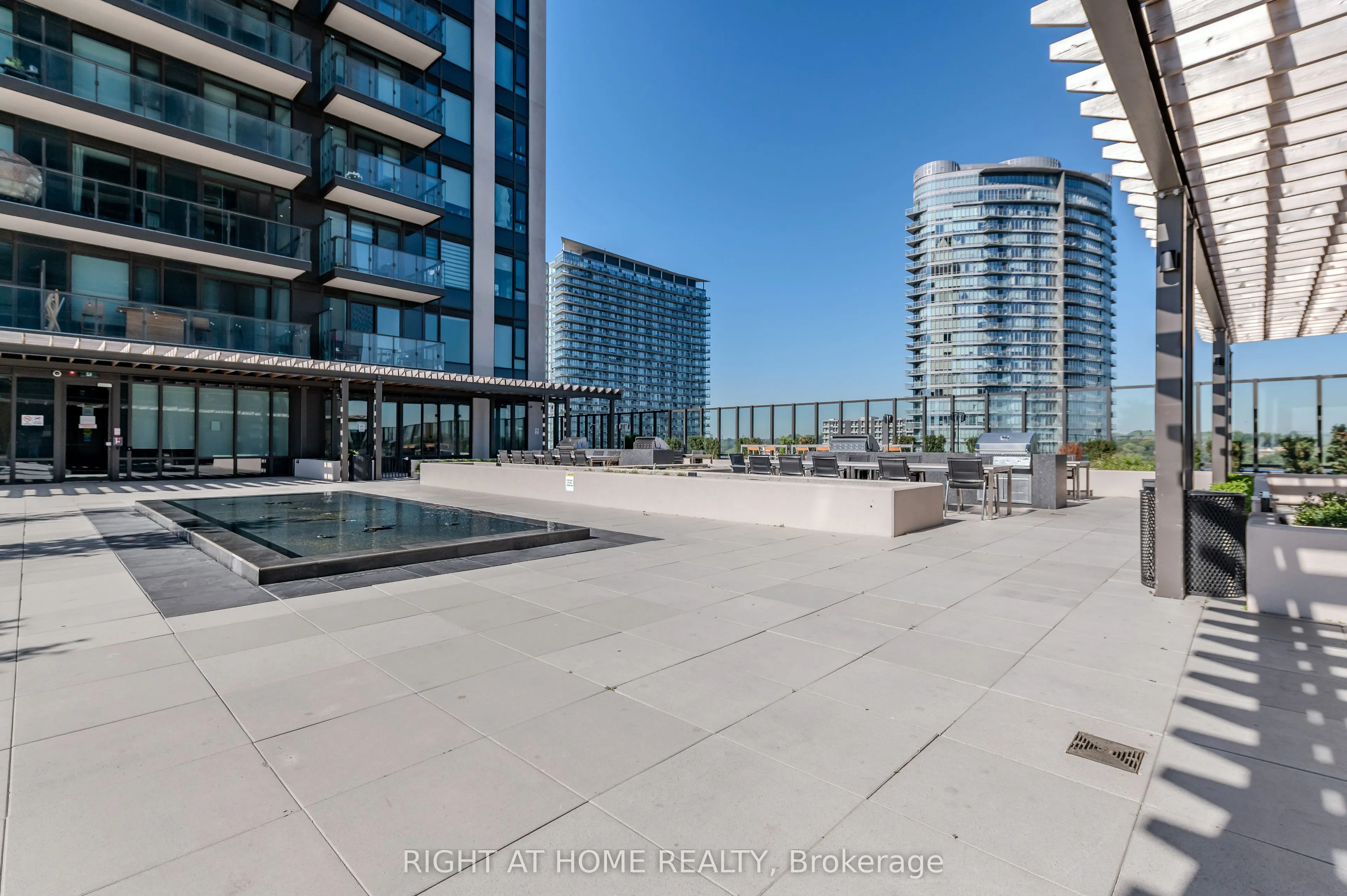 1926 Lake Shore Boulevard W, #1806