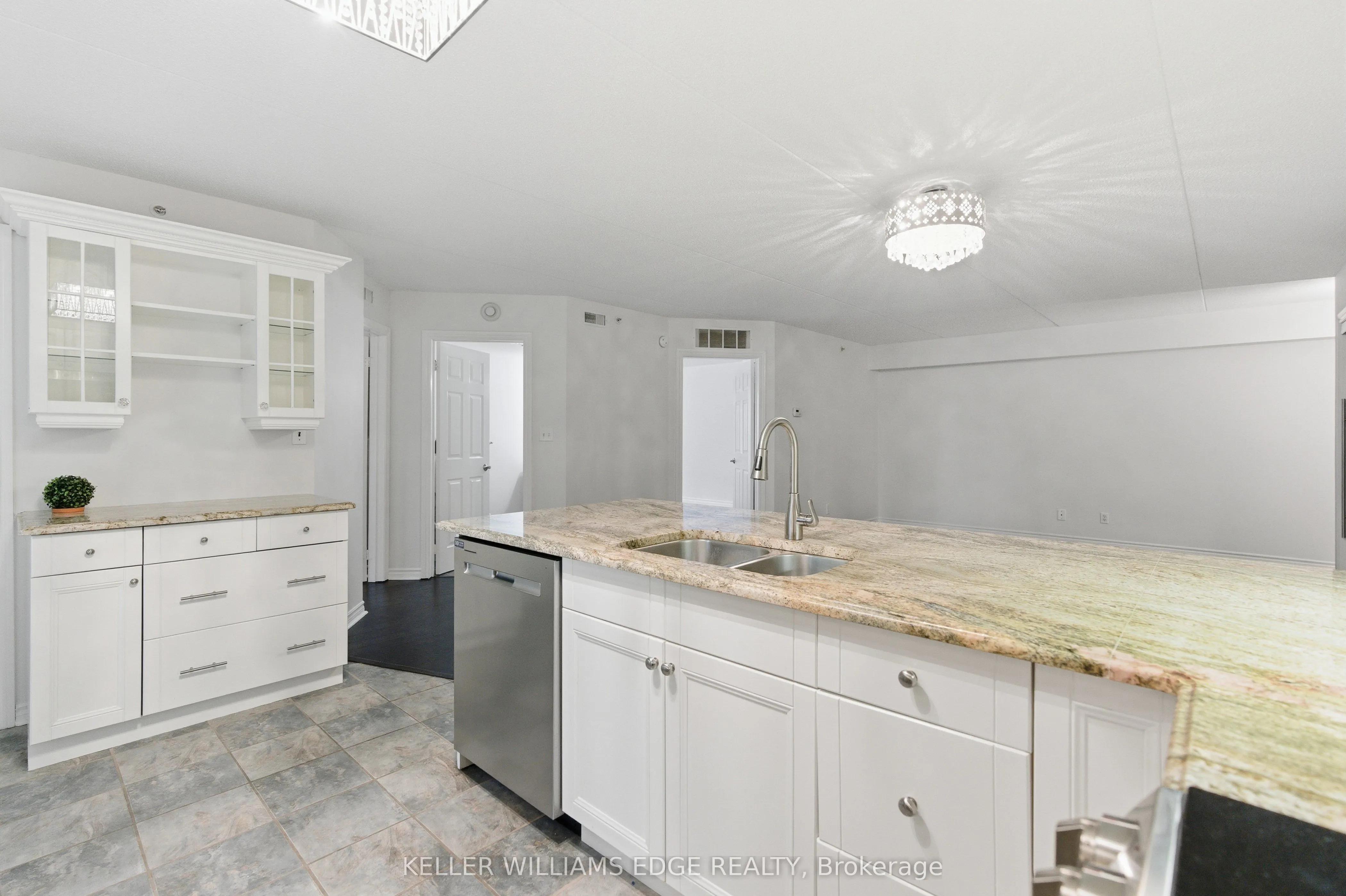 4013 Kilmer Drive, #201