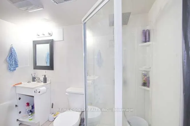 88 Ridgemore Crescent