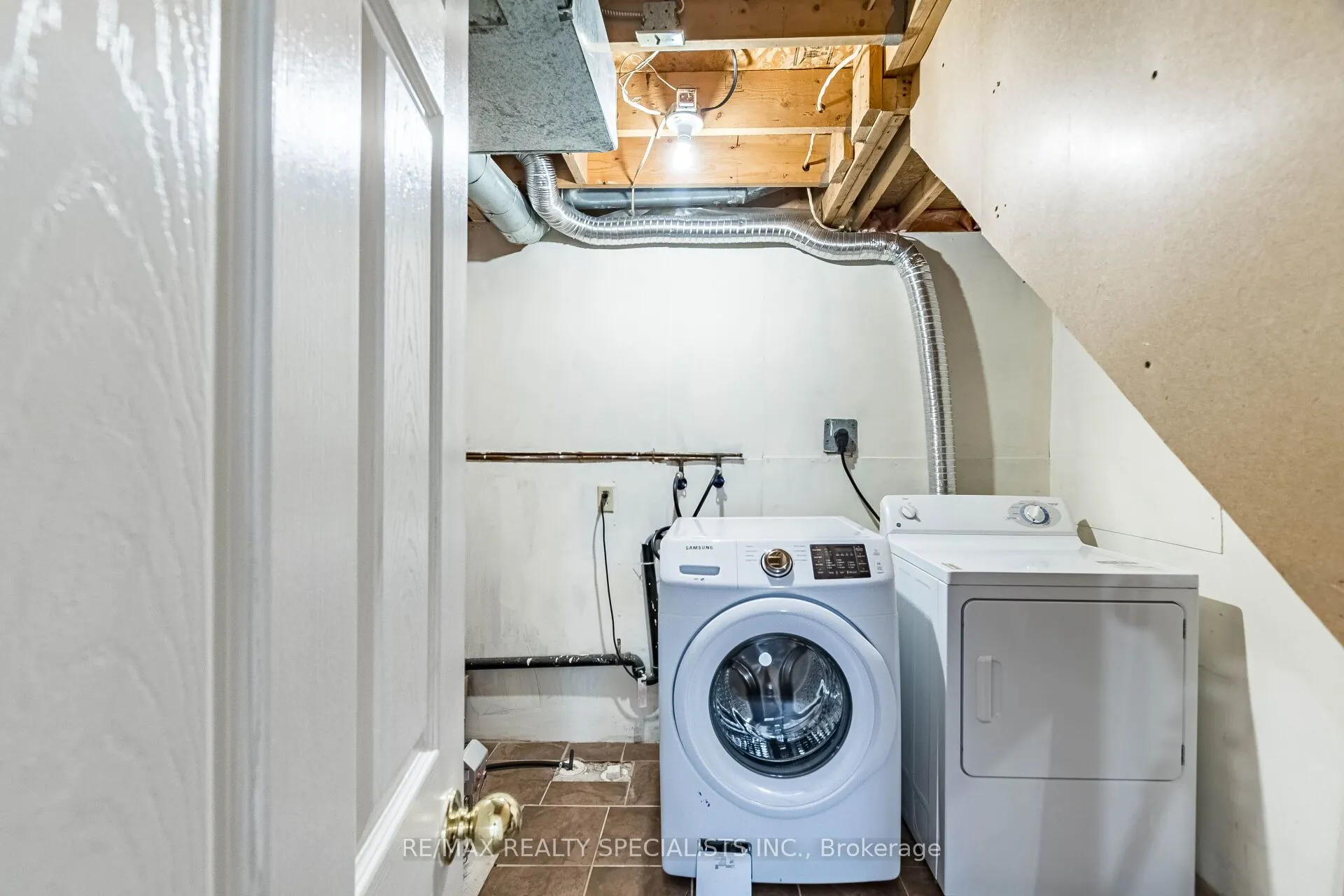 3466 Nighthawk Trail