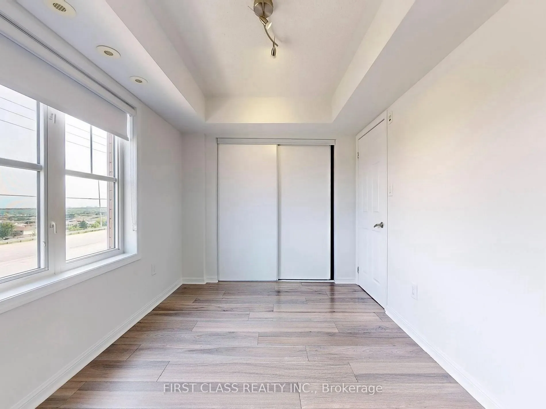 595 Dundas Street W, #2