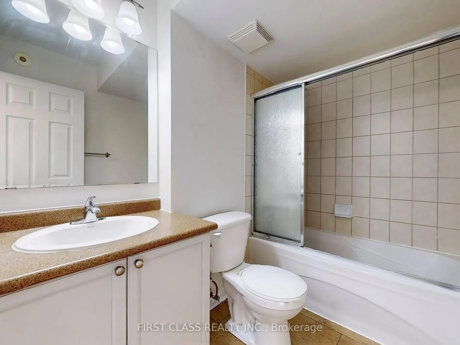 595 Dundas Street W, #2