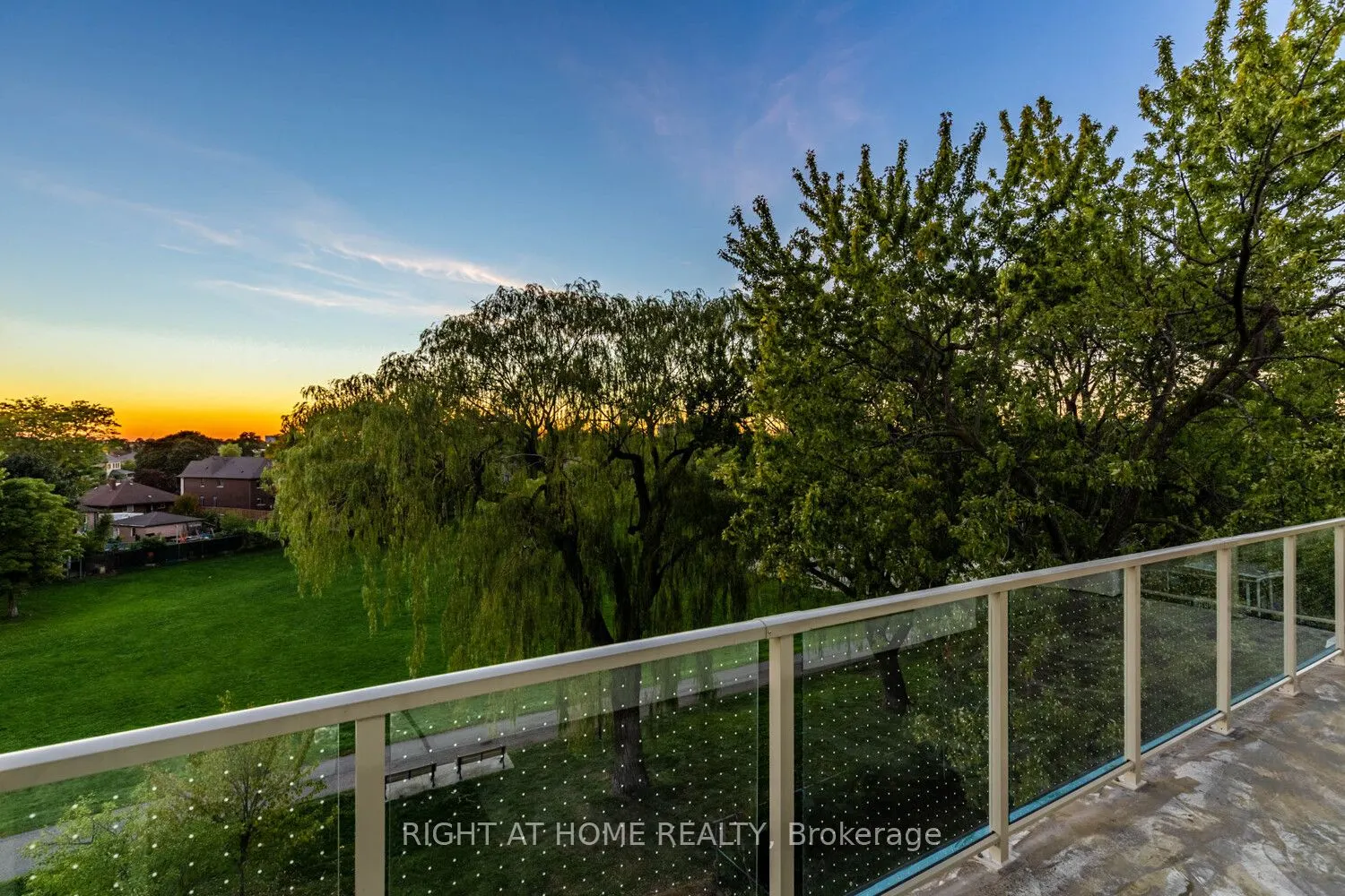 722 Marlee Avenue, #406