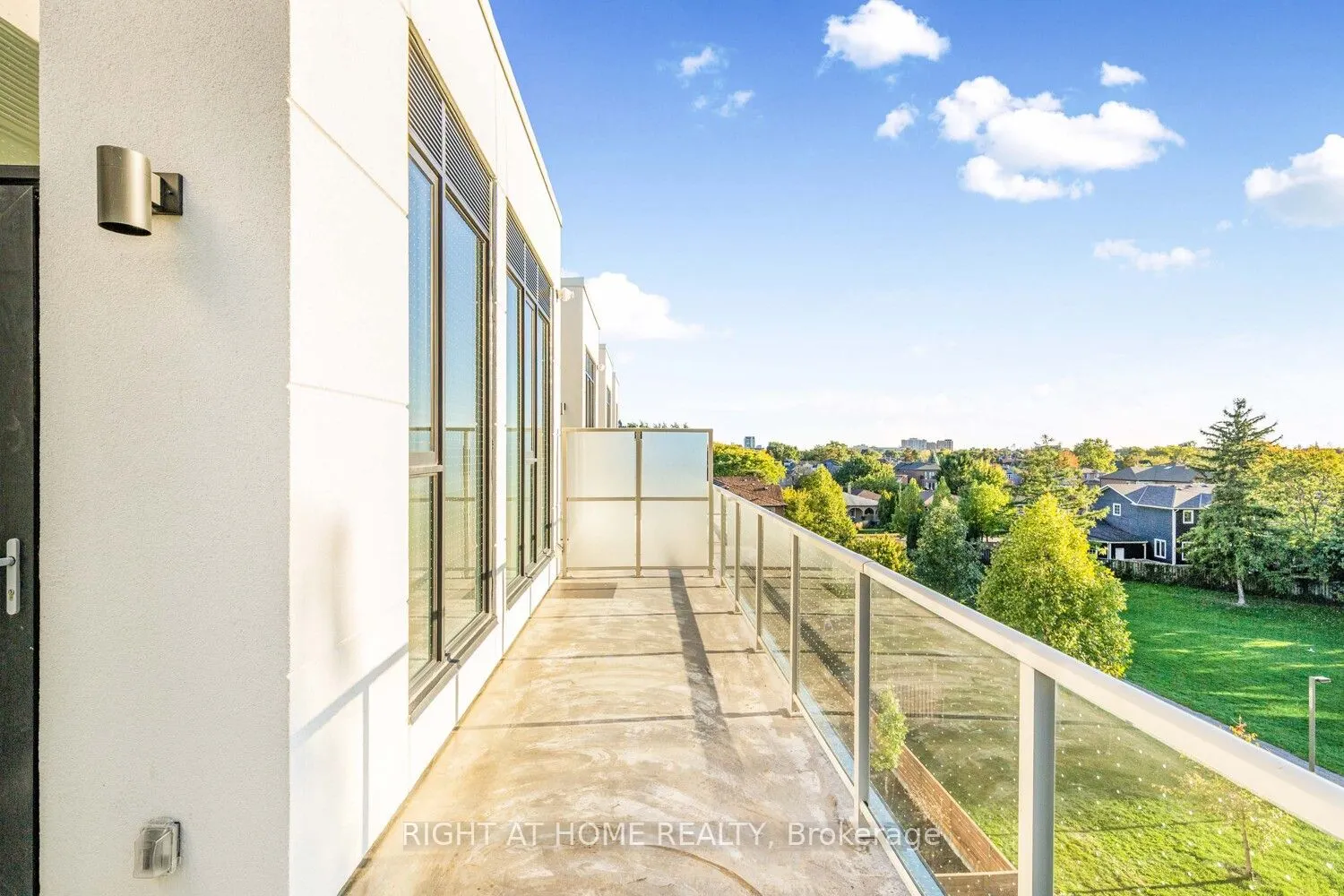 722 Marlee Avenue, #406