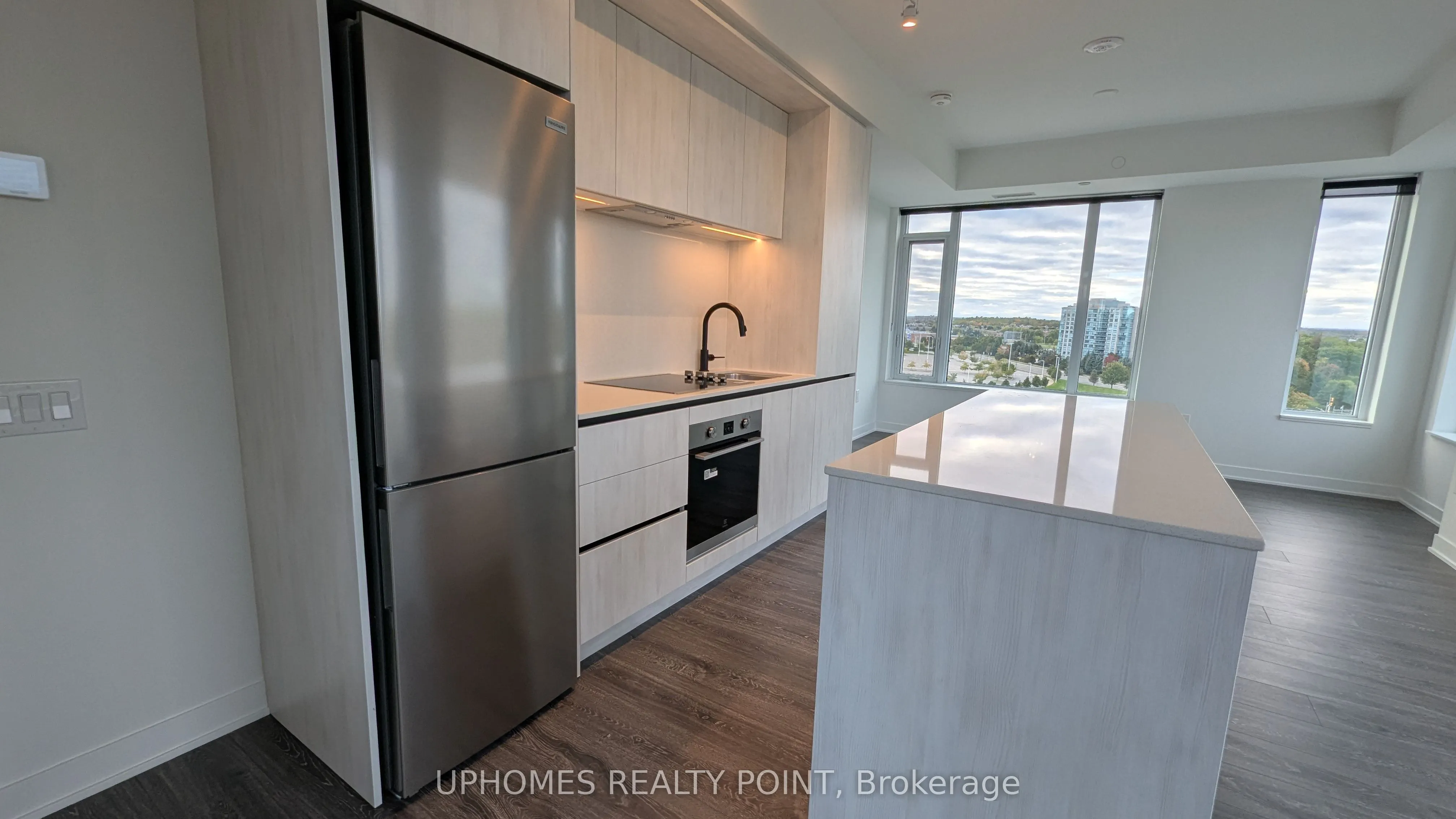 2495 Eglinton Avenue W, #1010