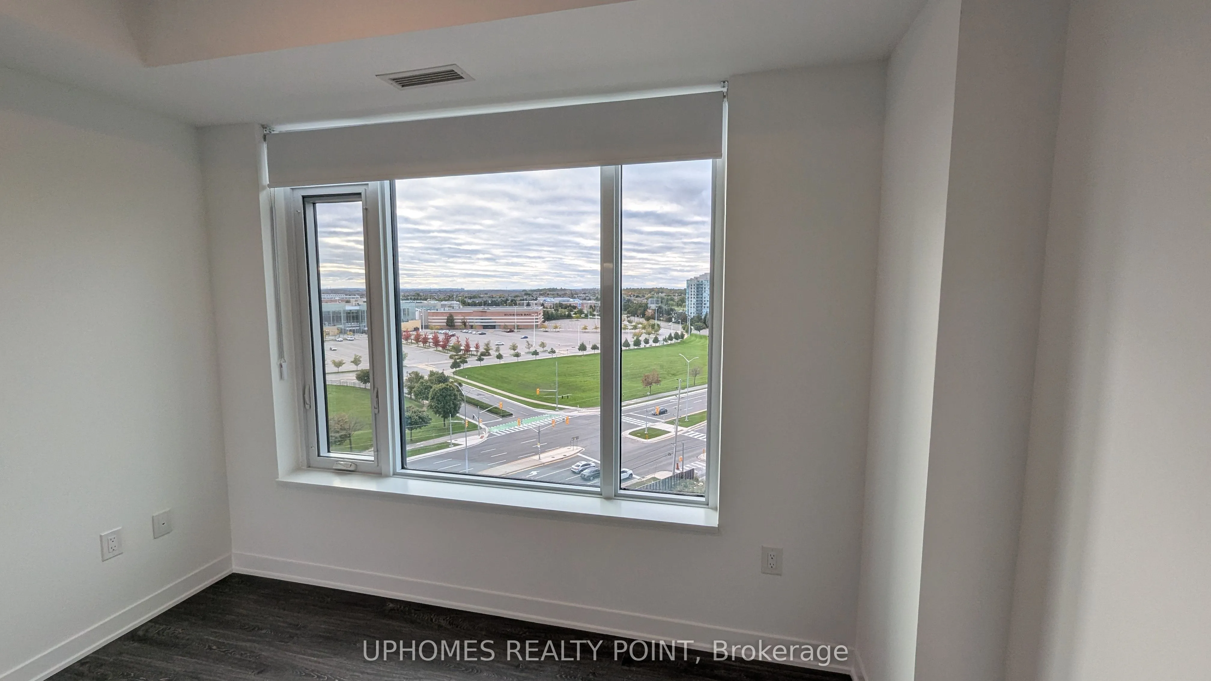 2495 Eglinton Avenue W, #1010