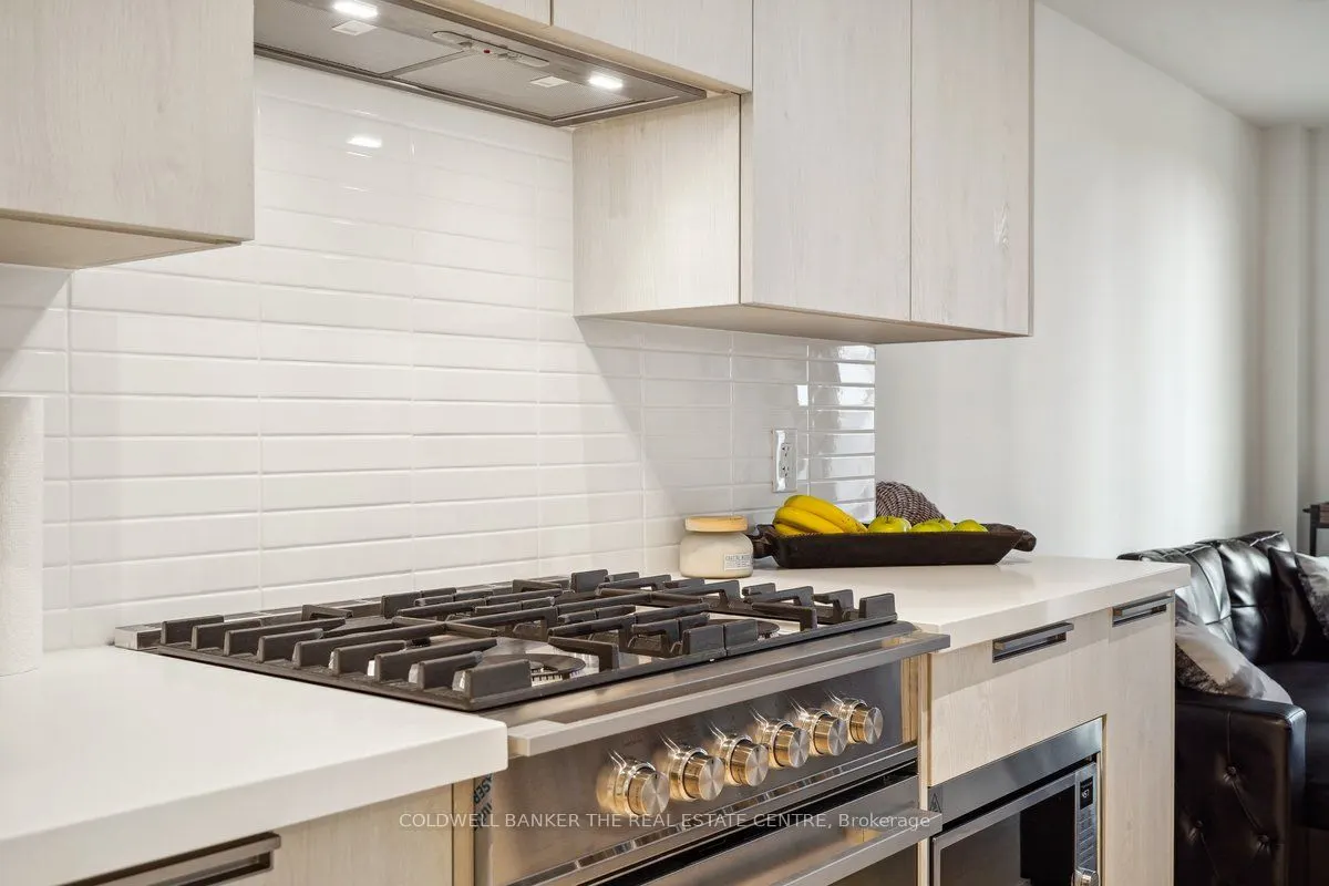 160 Kingsway Crescent, #307