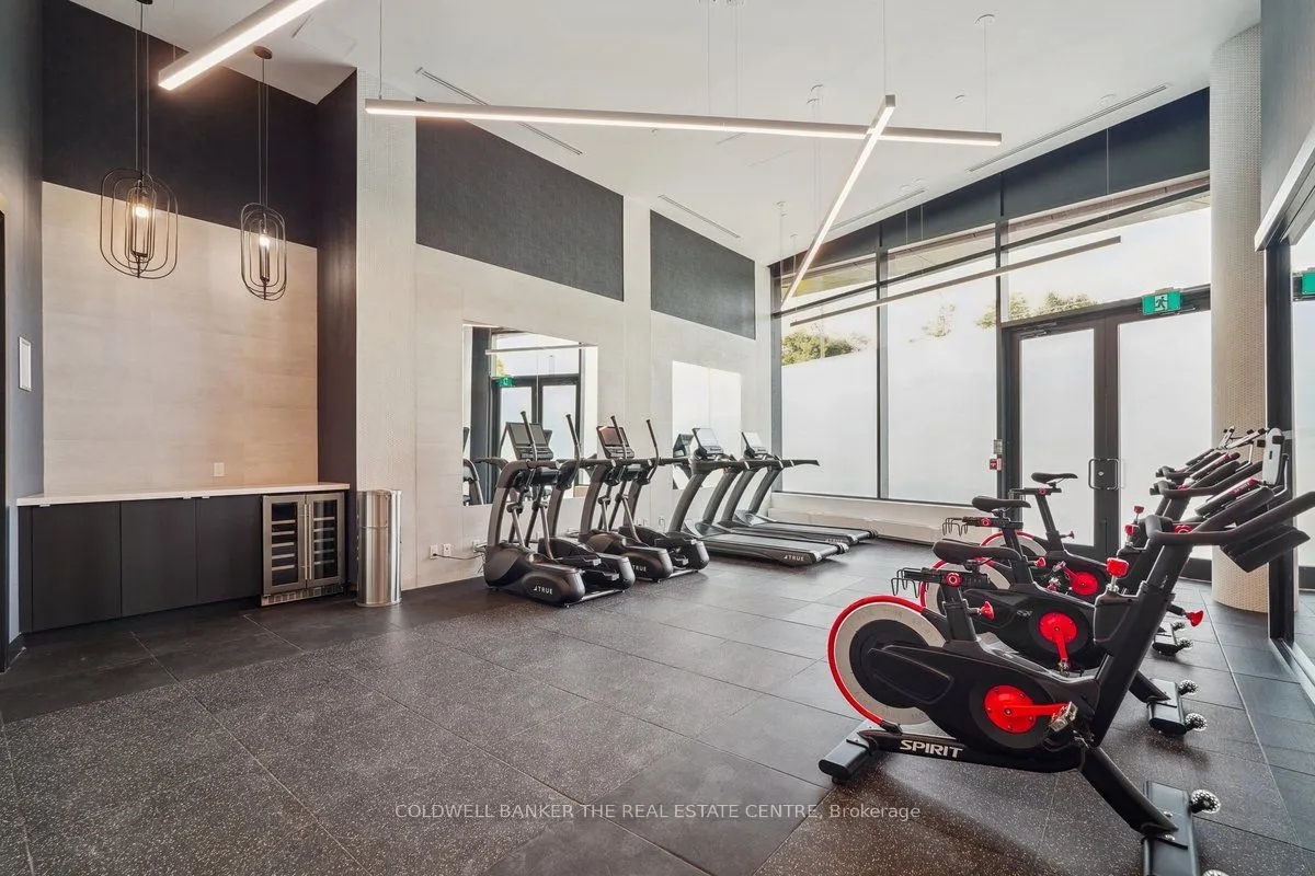 160 Kingsway Crescent, #307