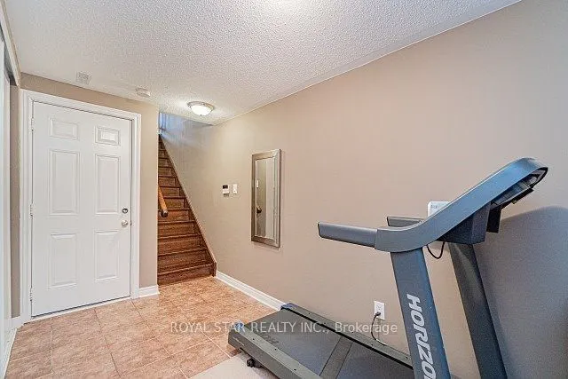 22 Market Garden Mews