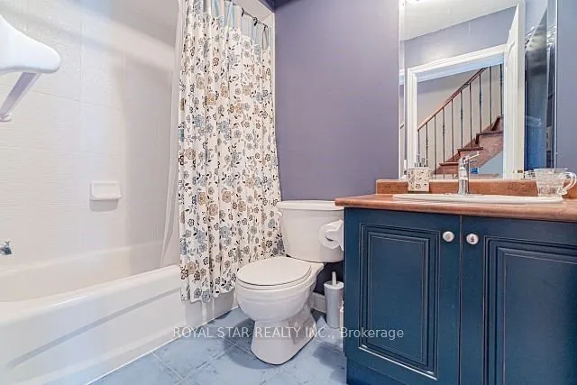 22 Market Garden Mews