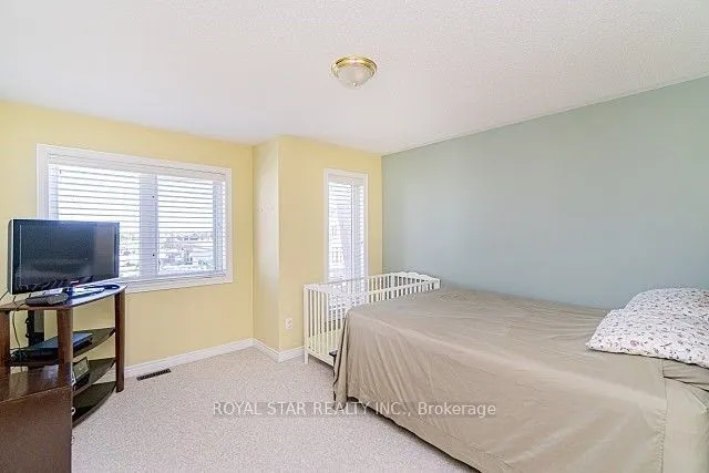 22 Market Garden Mews