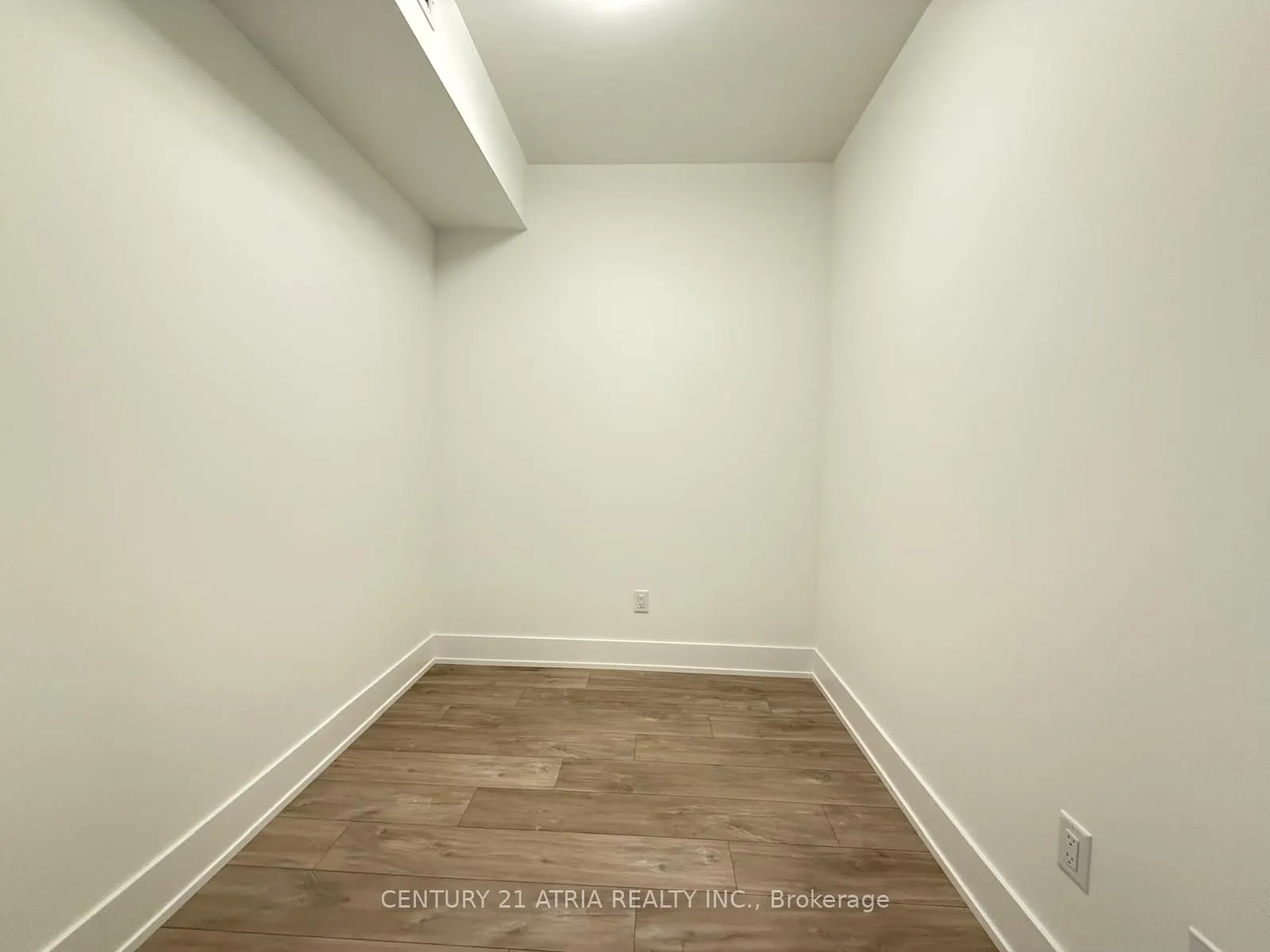 259 The Kingsway, #411