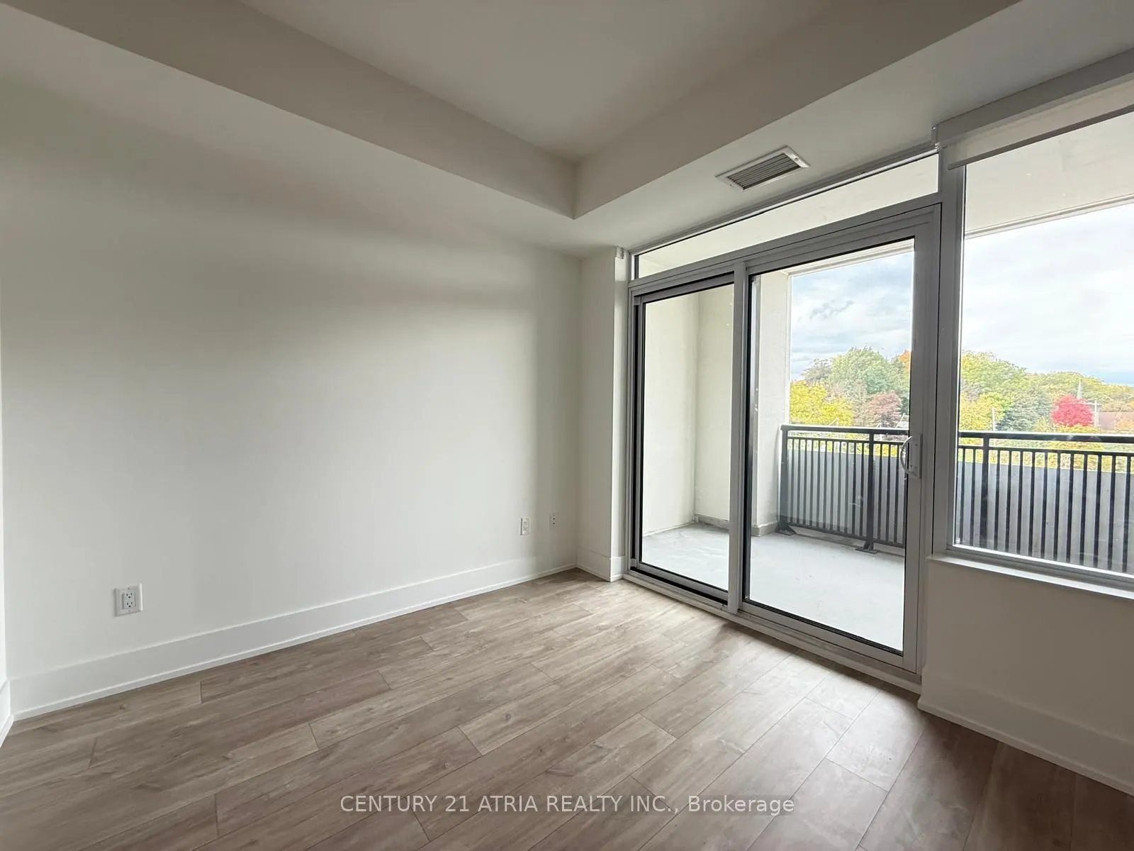 259 The Kingsway, #411