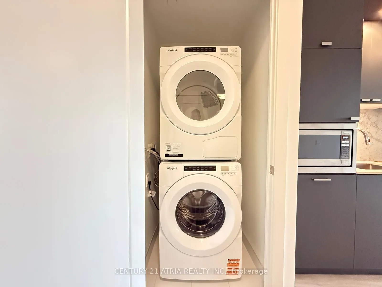 259 The Kingsway, #411