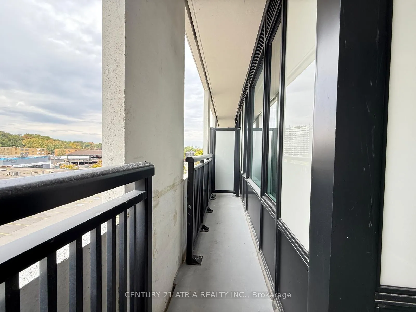 259 The Kingsway, #411