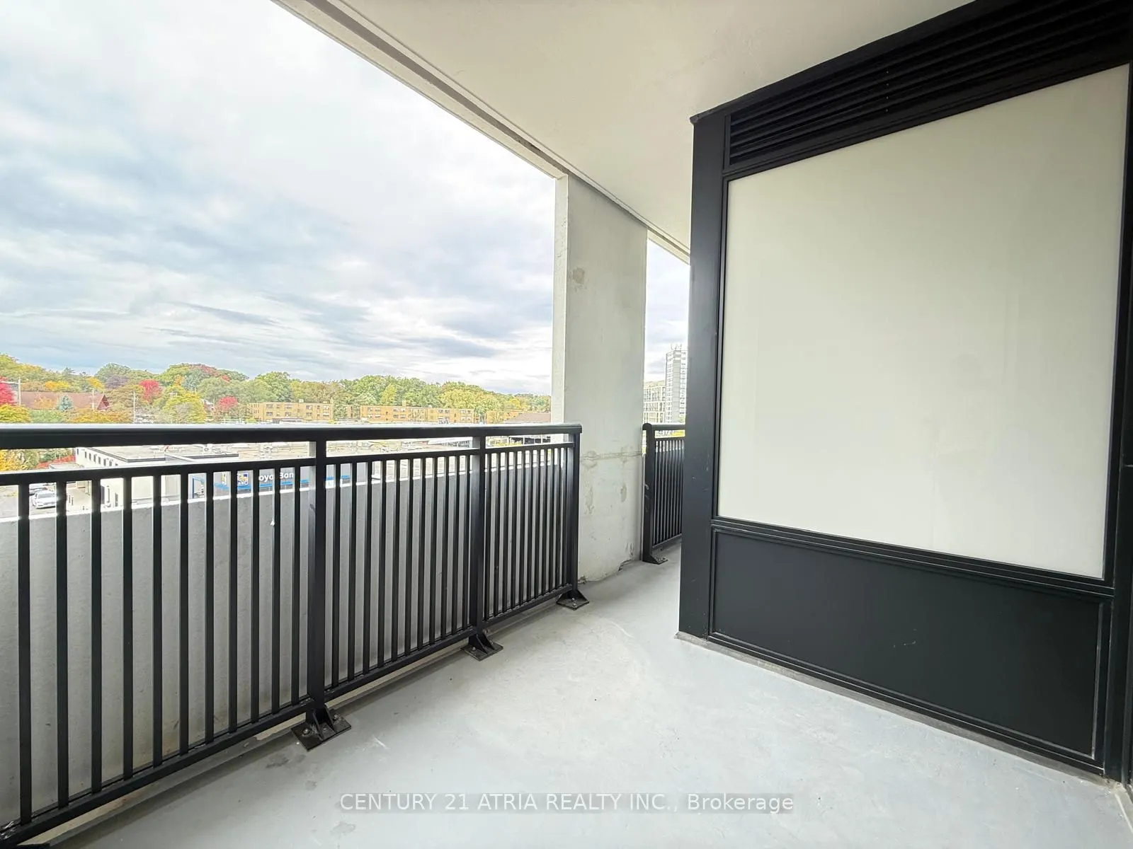 259 The Kingsway, #411