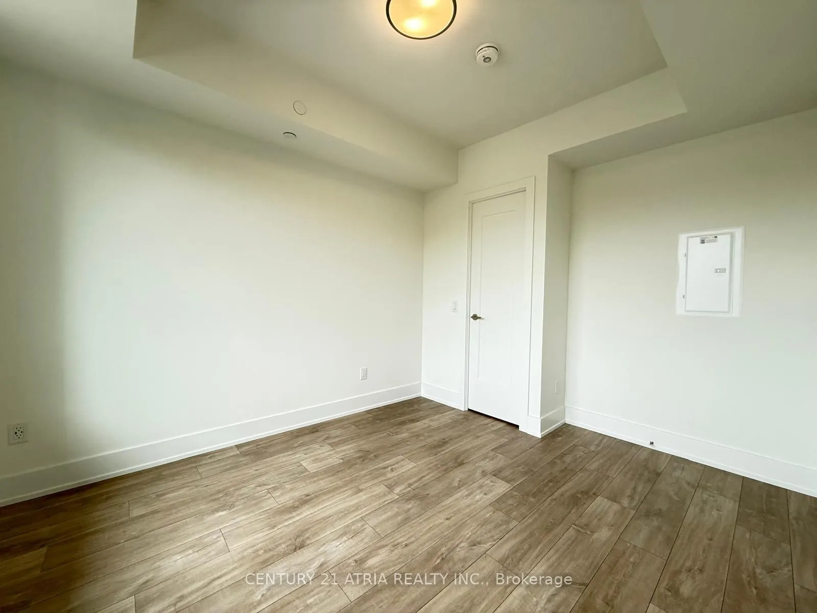 259 The Kingsway, #411