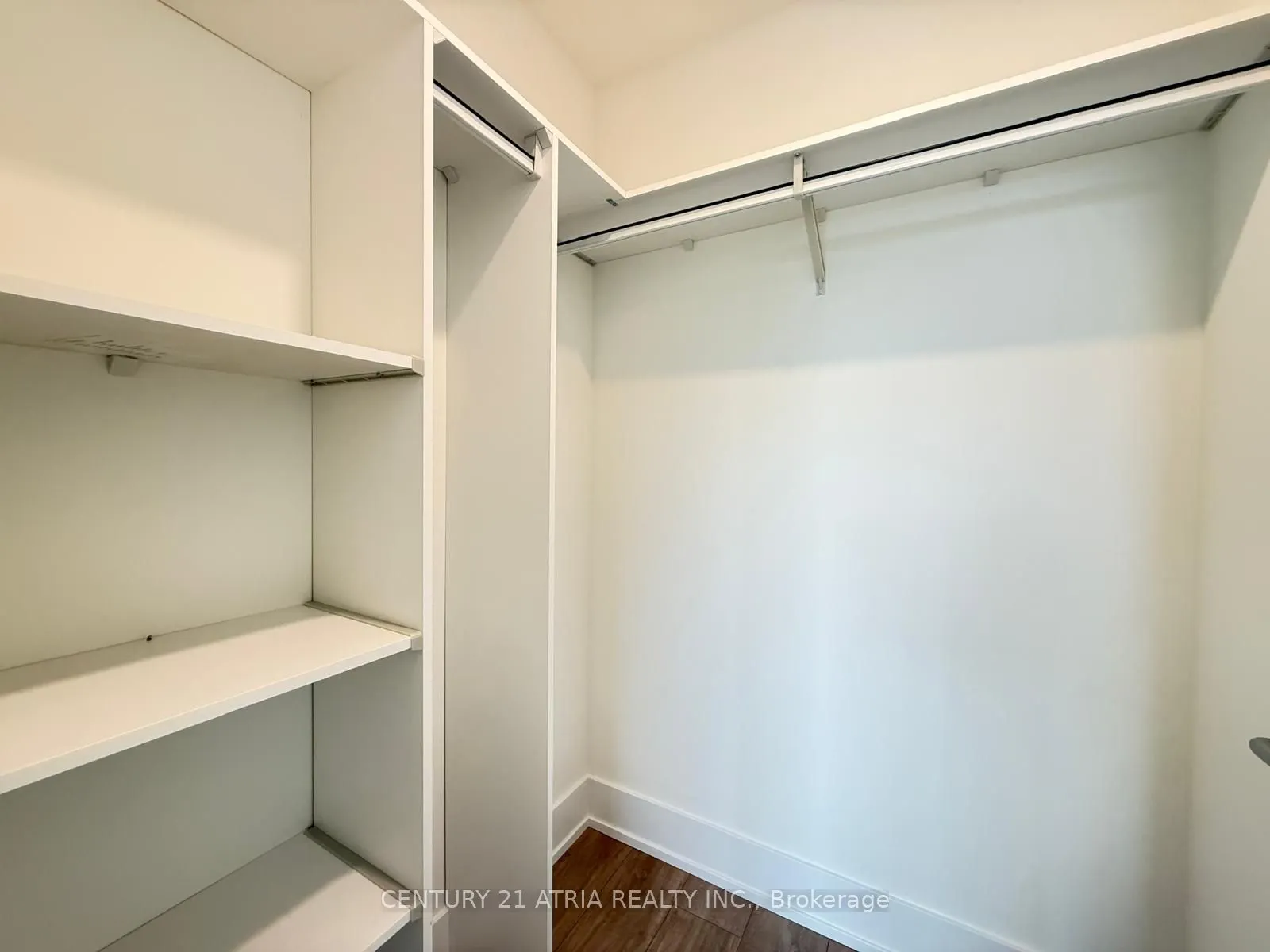 259 The Kingsway, #411