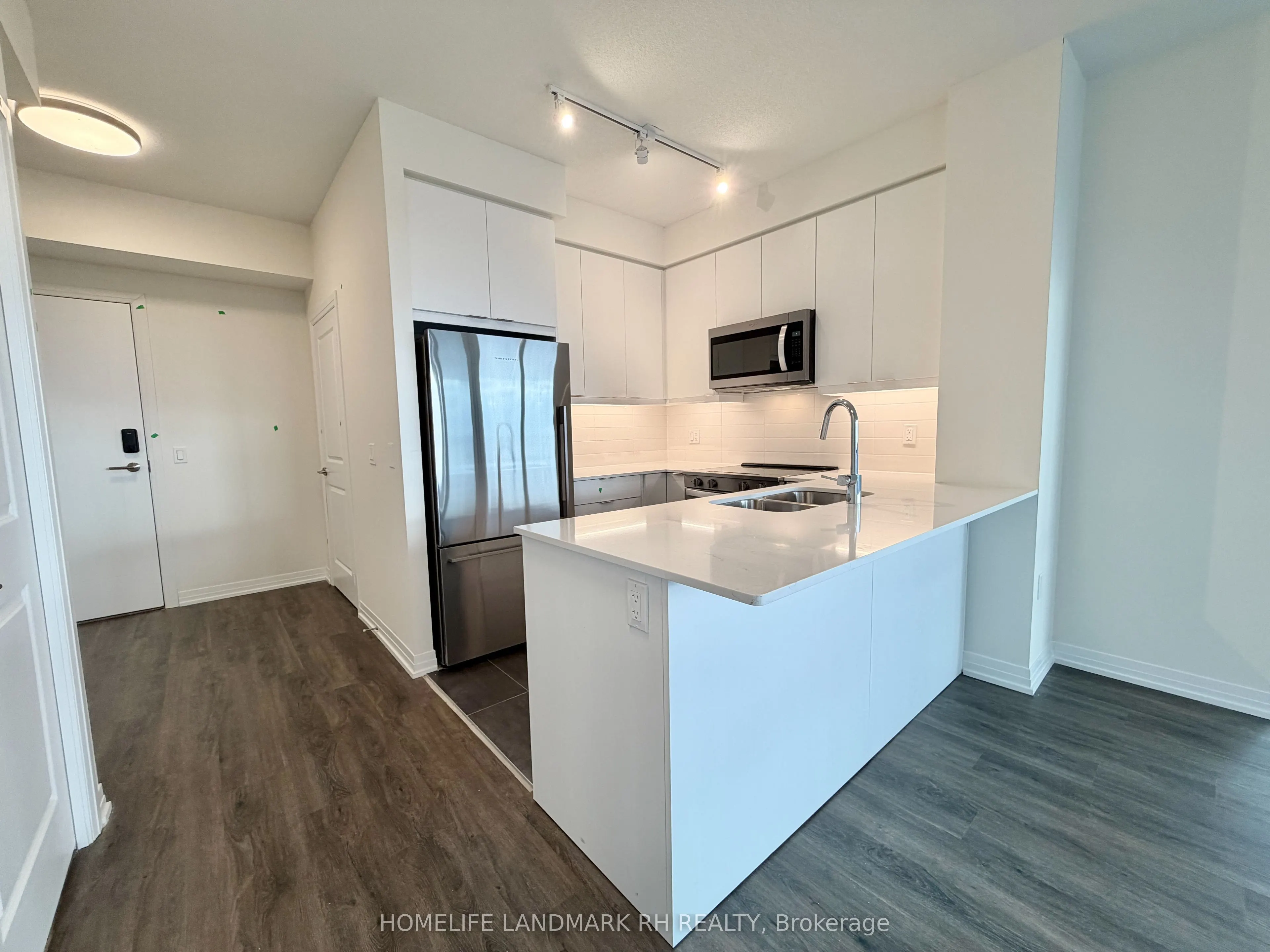 15 Watergarden Drive, #2604