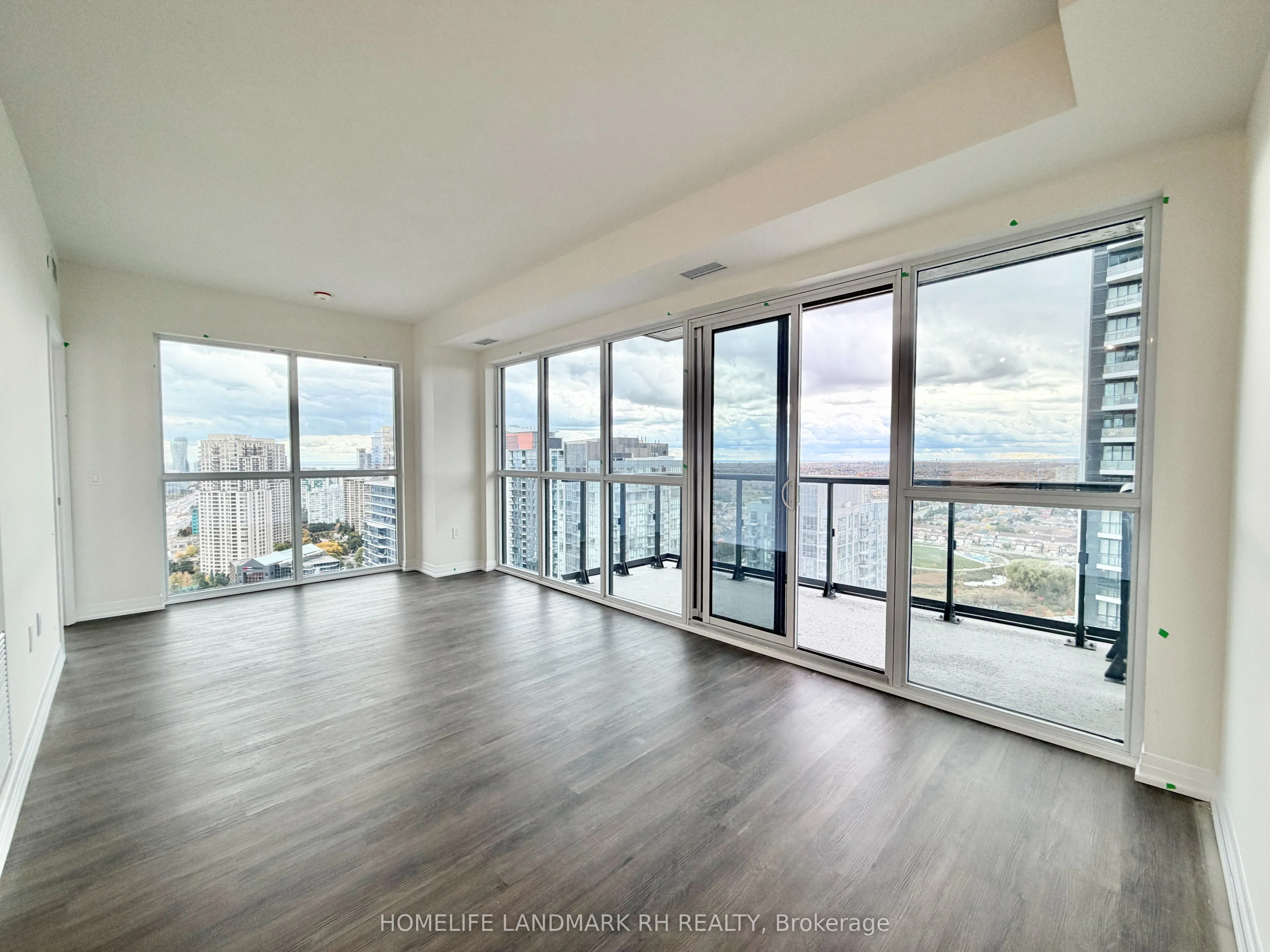 15 Watergarden Drive, #2604