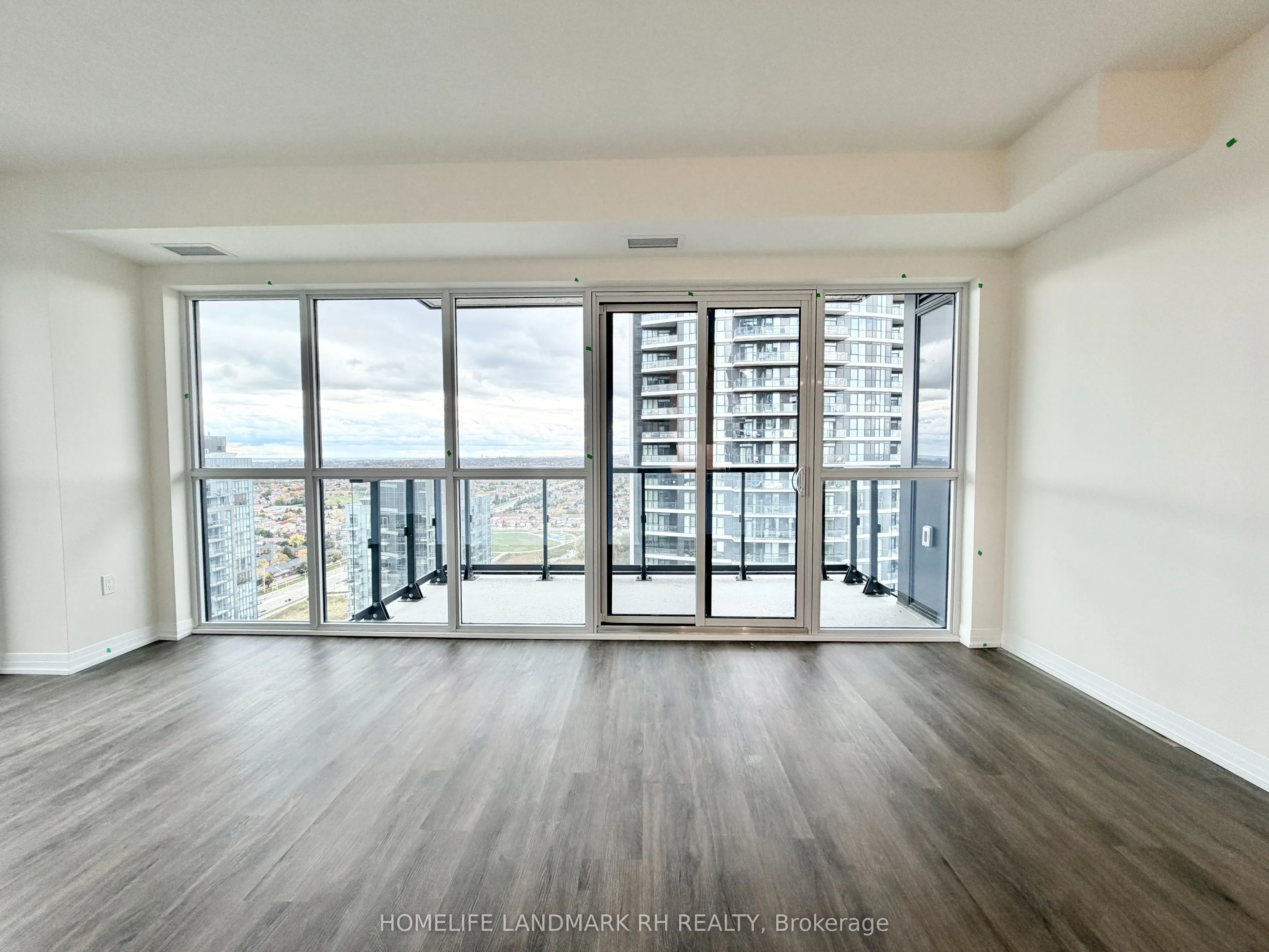 15 Watergarden Drive, #2604