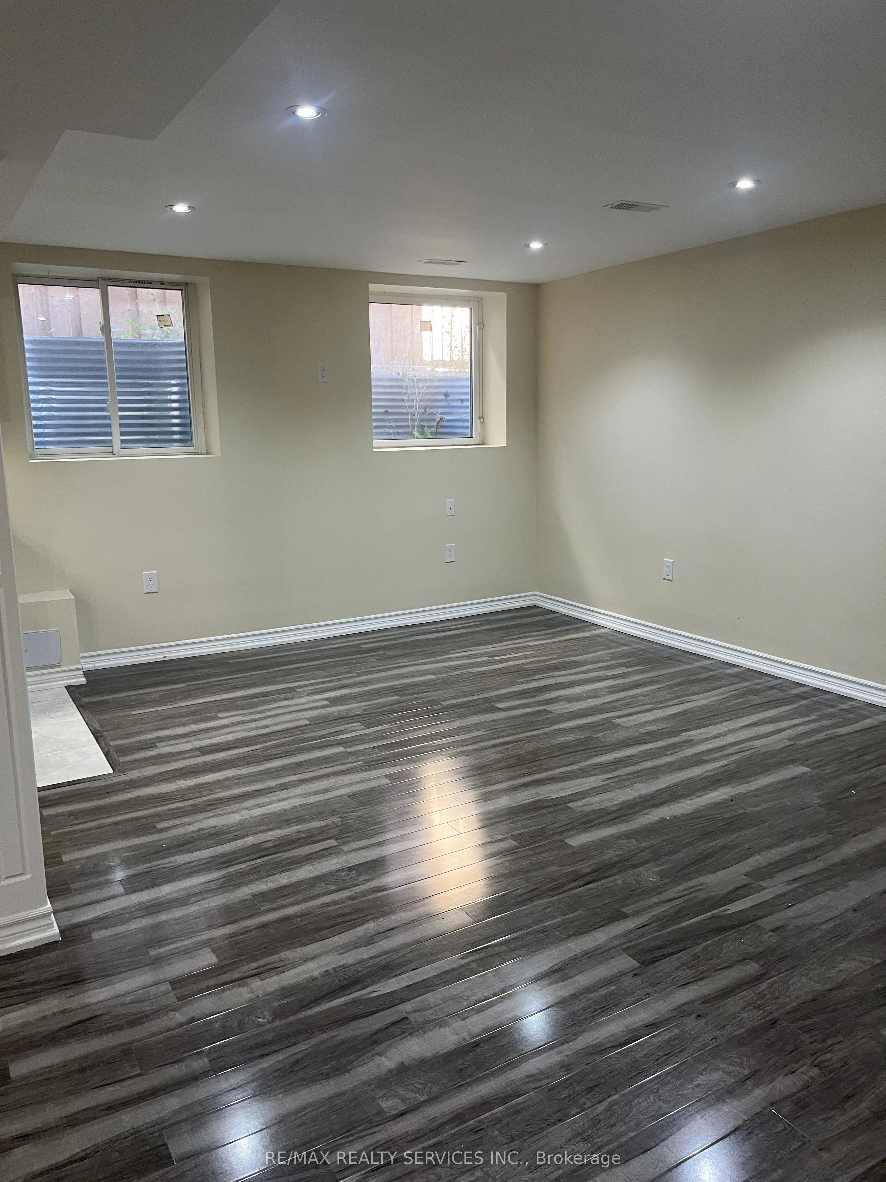 31 Leadenhall Road, #Lower