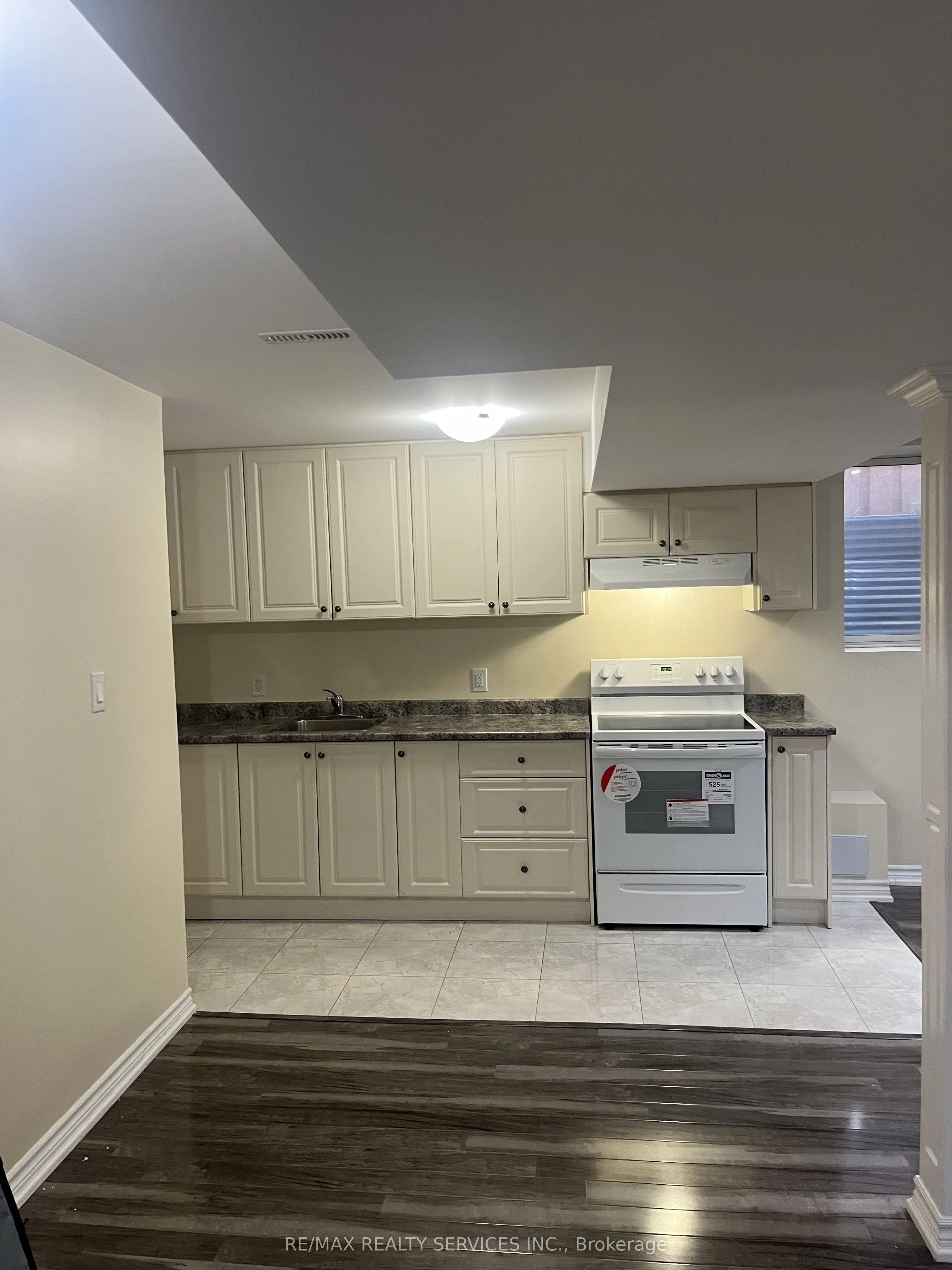 31 Leadenhall Road, #Lower