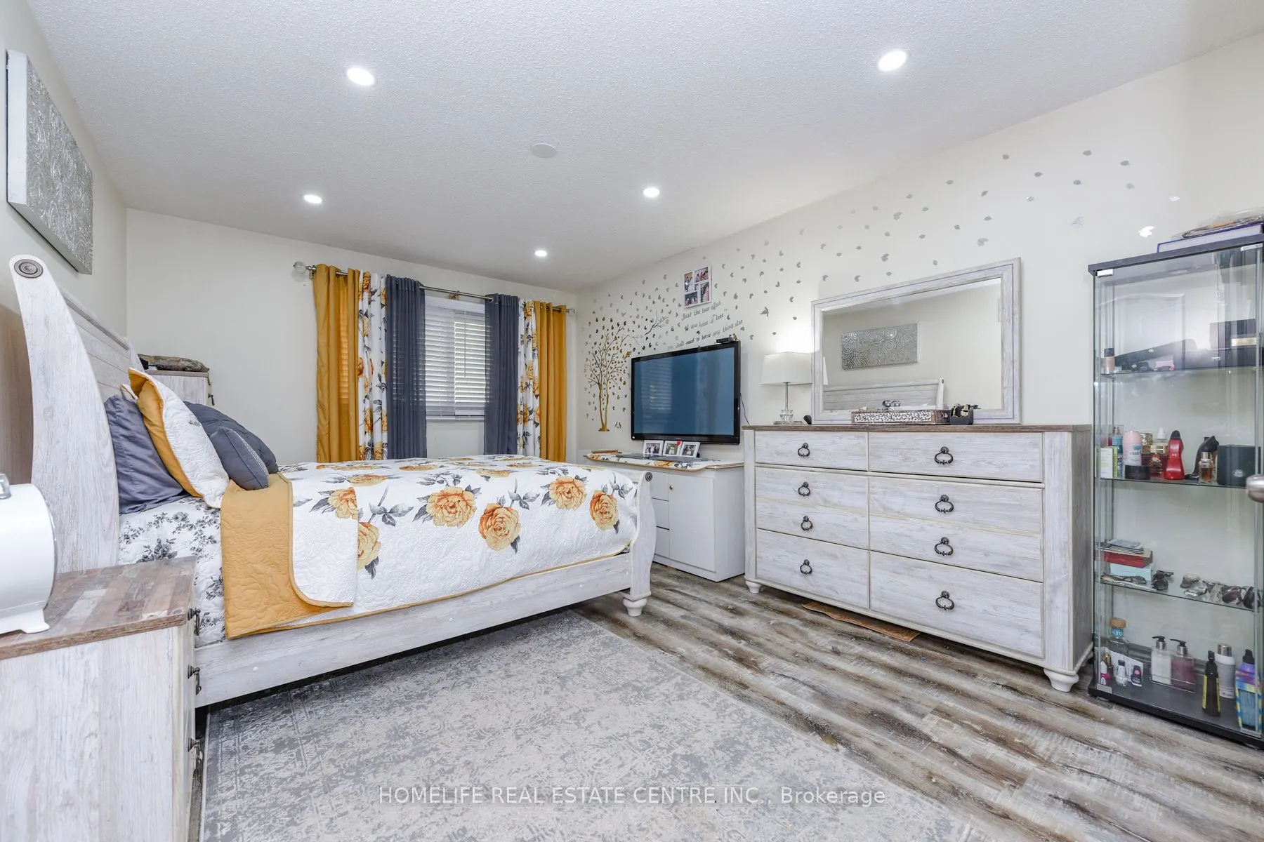 20 Oleander Crescent