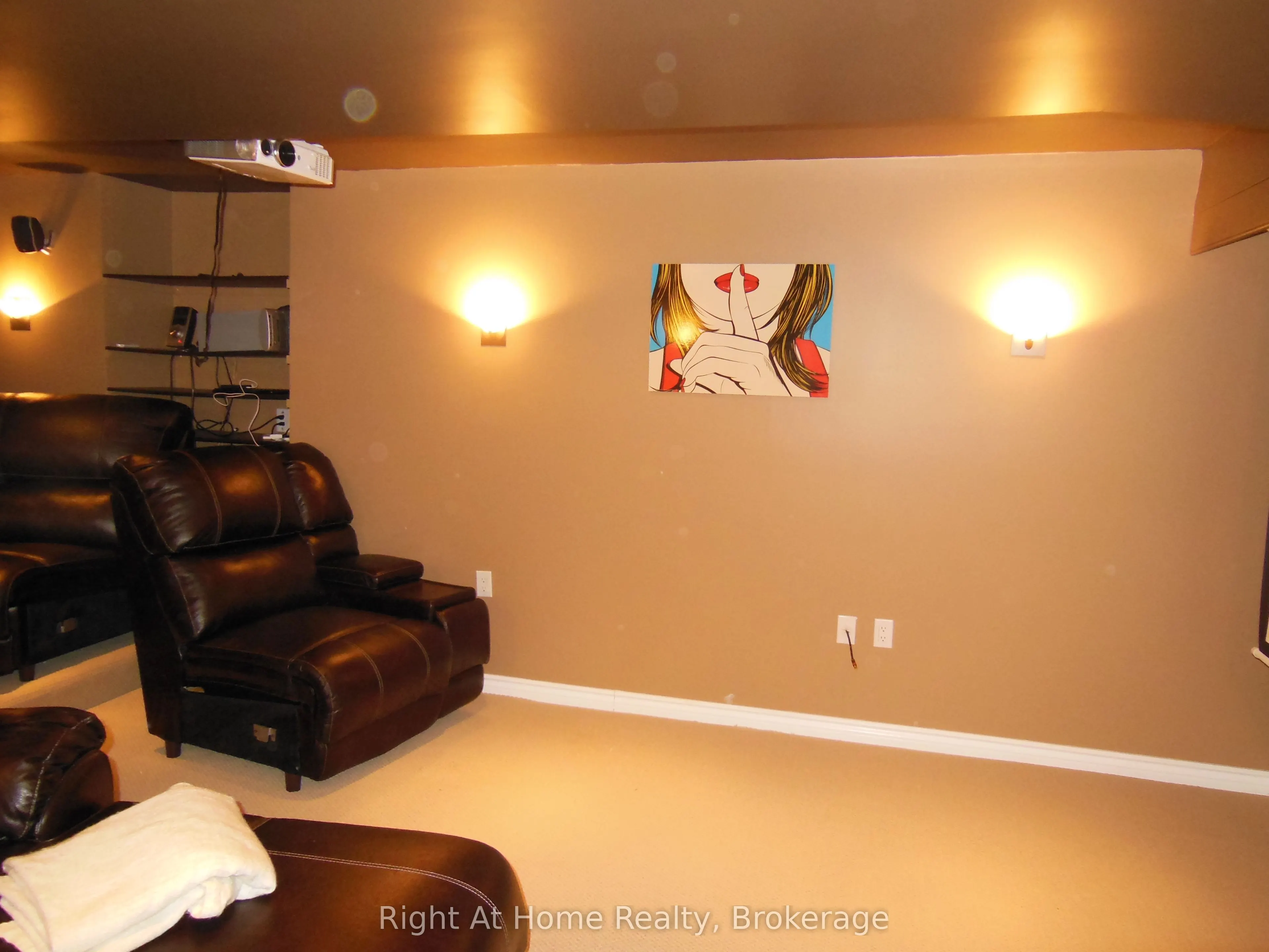 411 CEDAR HEDGE Road